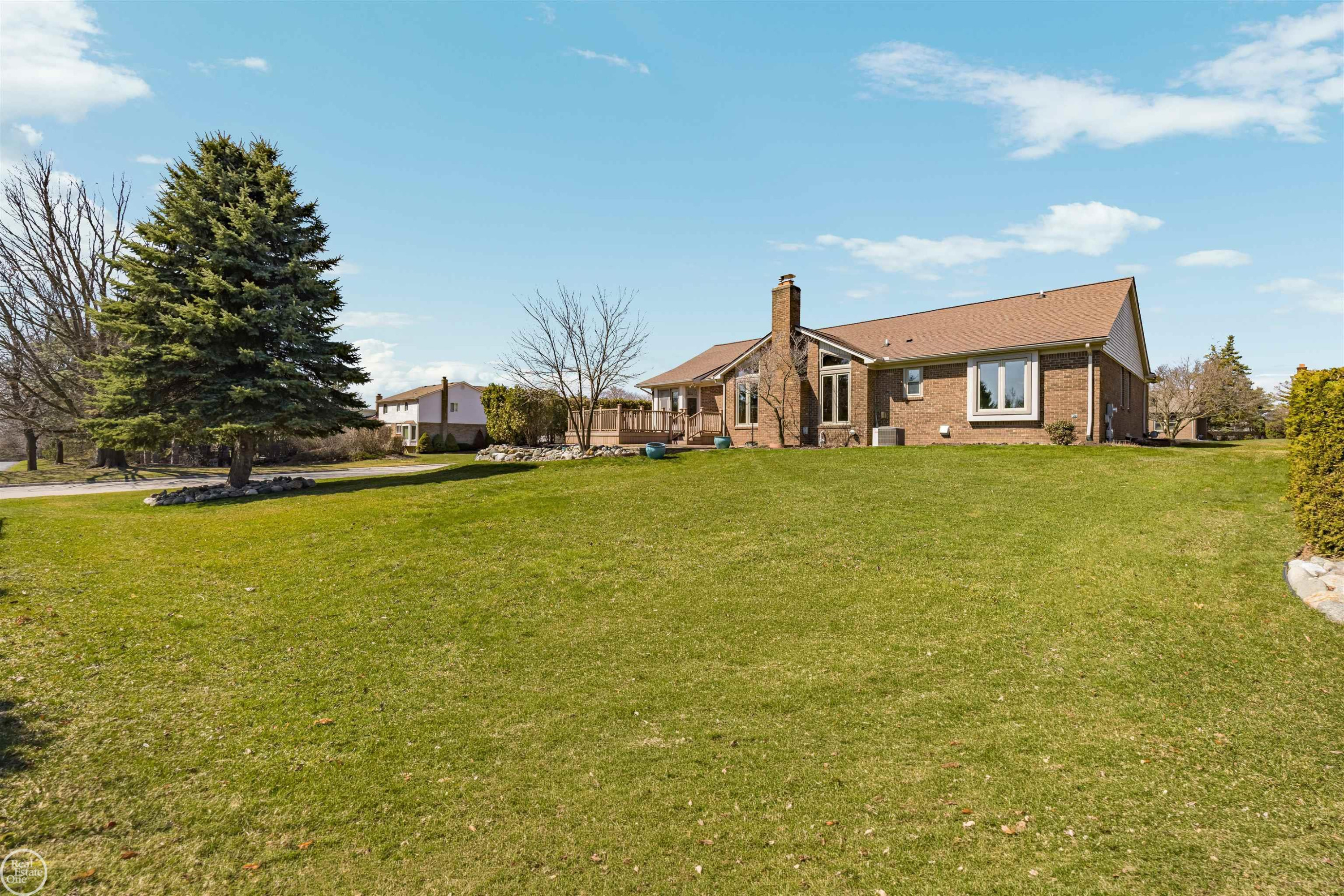 41777 Pon Meadow Court, Northville, MI 48168 — Photo 84