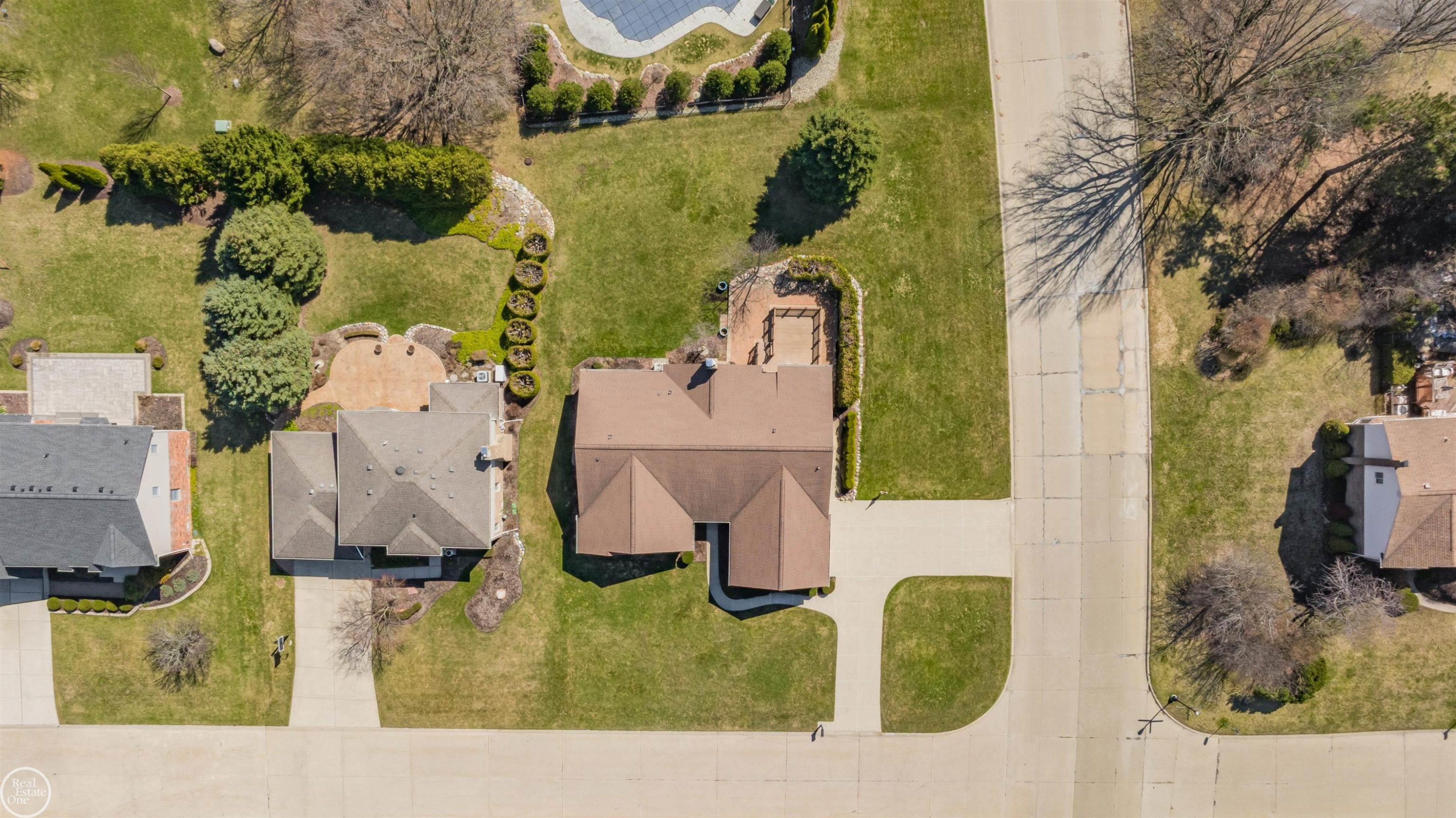 41777 Pon Meadow Court, Northville, MI 48168 — Photo 87