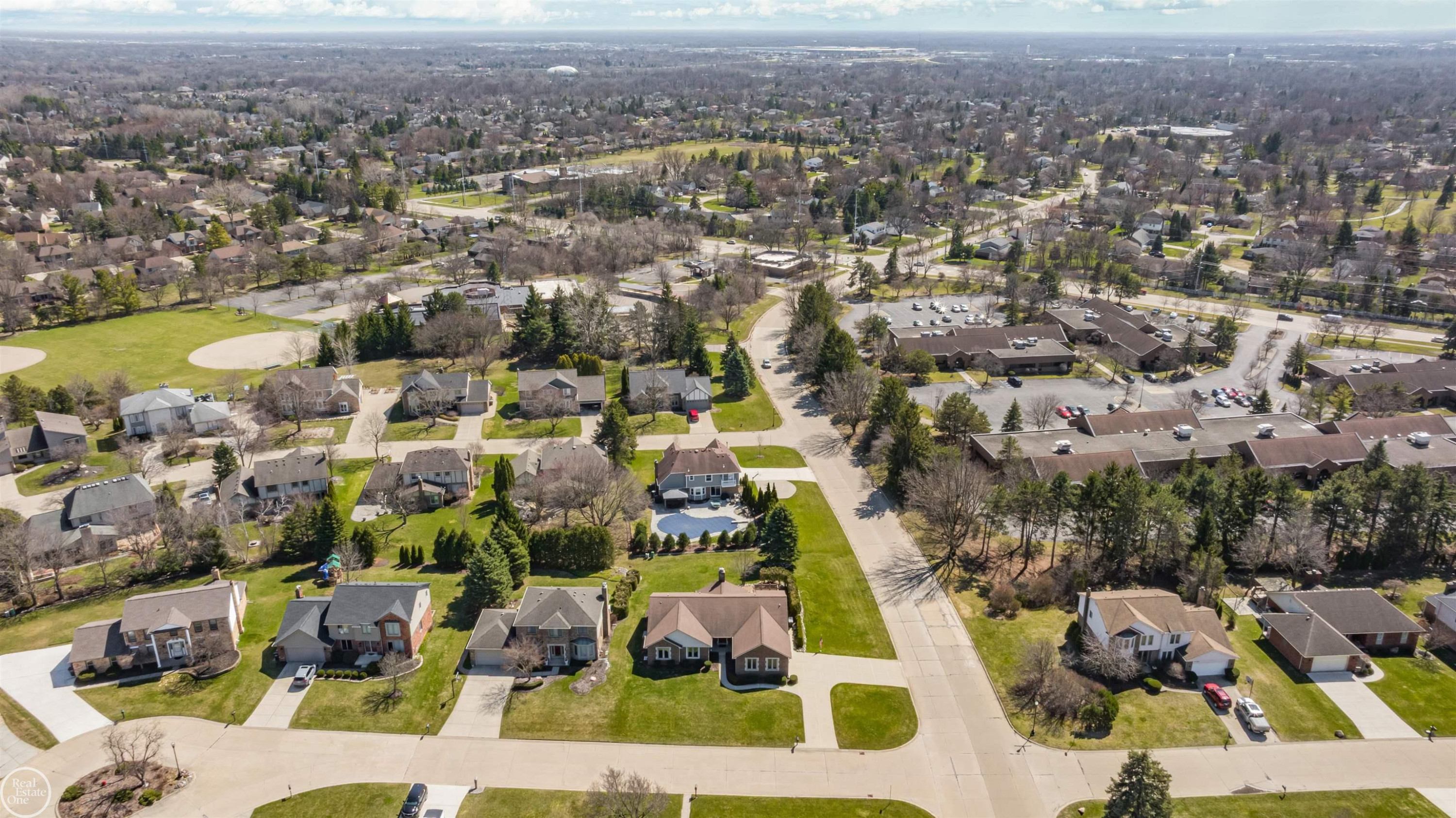 41777 Pon Meadow Court, Northville, MI 48168 — Photo 88