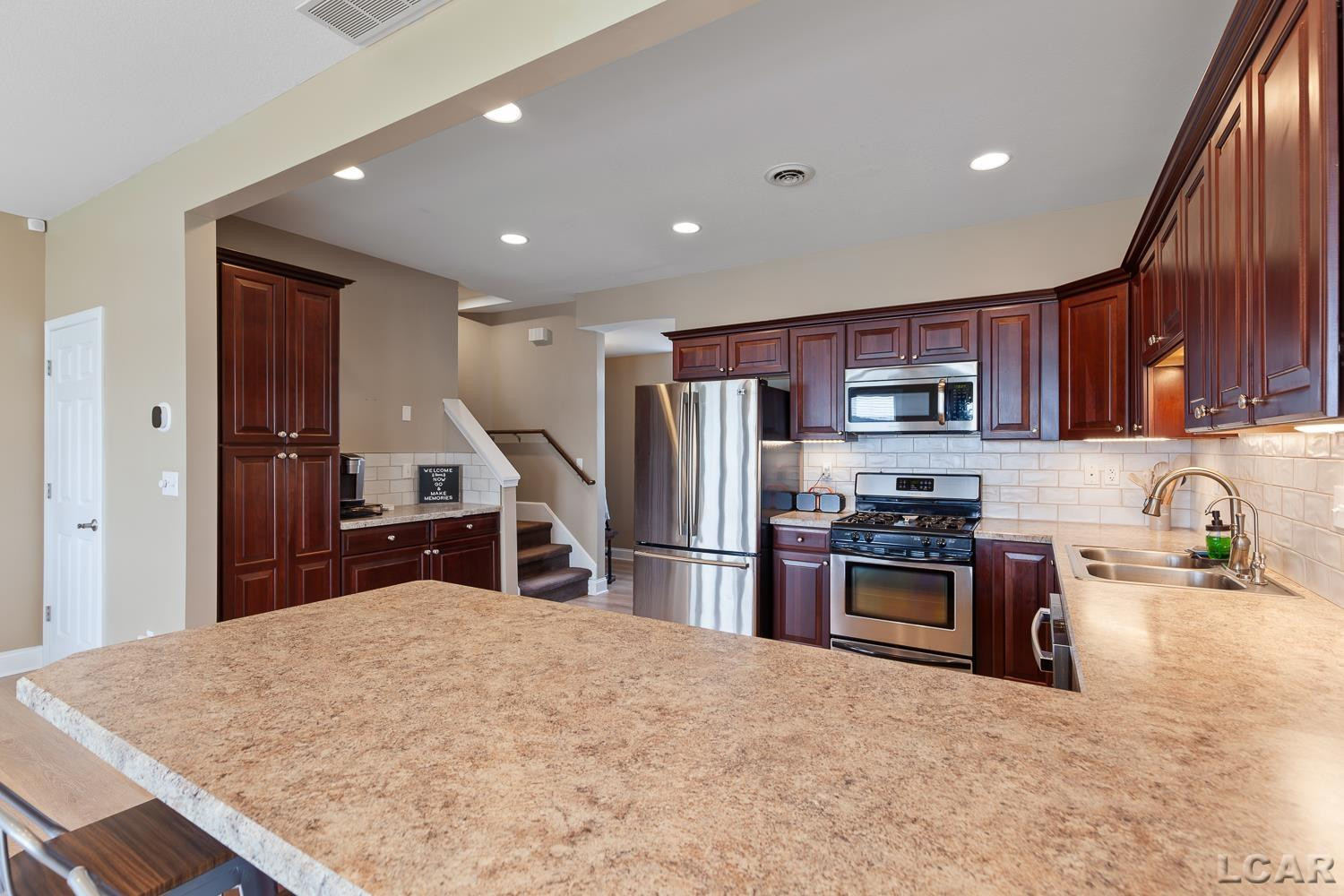 10950 W Ferndale Drive, Manitou Beach, MI 49253 — Photo 8