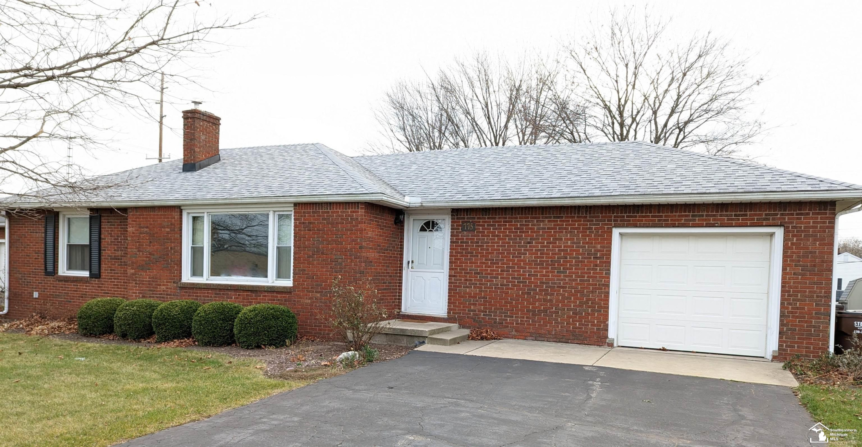 775 Stewart Road, Monroe, MI 48162 — front exterior