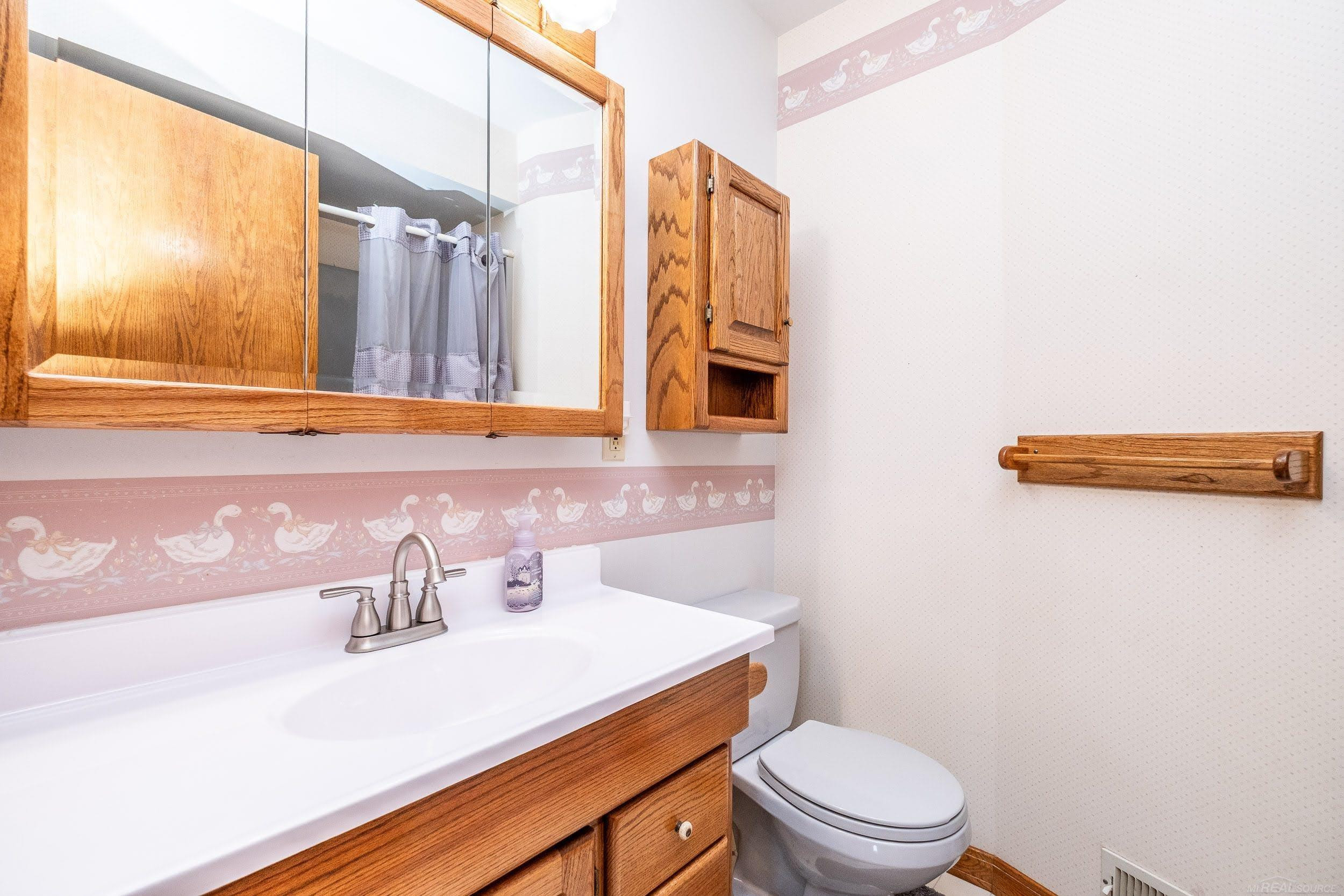 2490 Brandywine Drive, Davison, MI 48423 — Photo 38