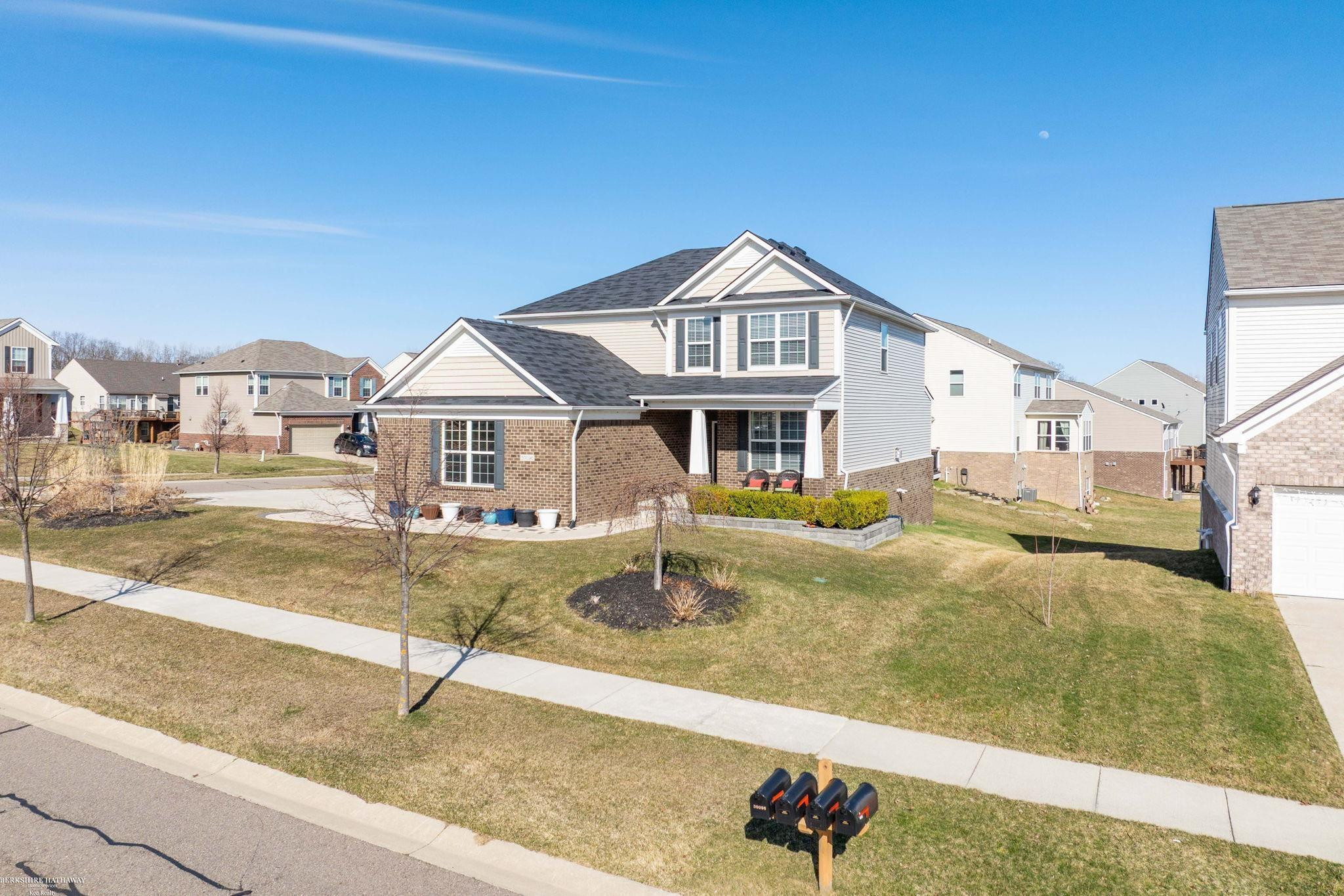 30096 Braeburn Street, MI 48165 — Photo 8