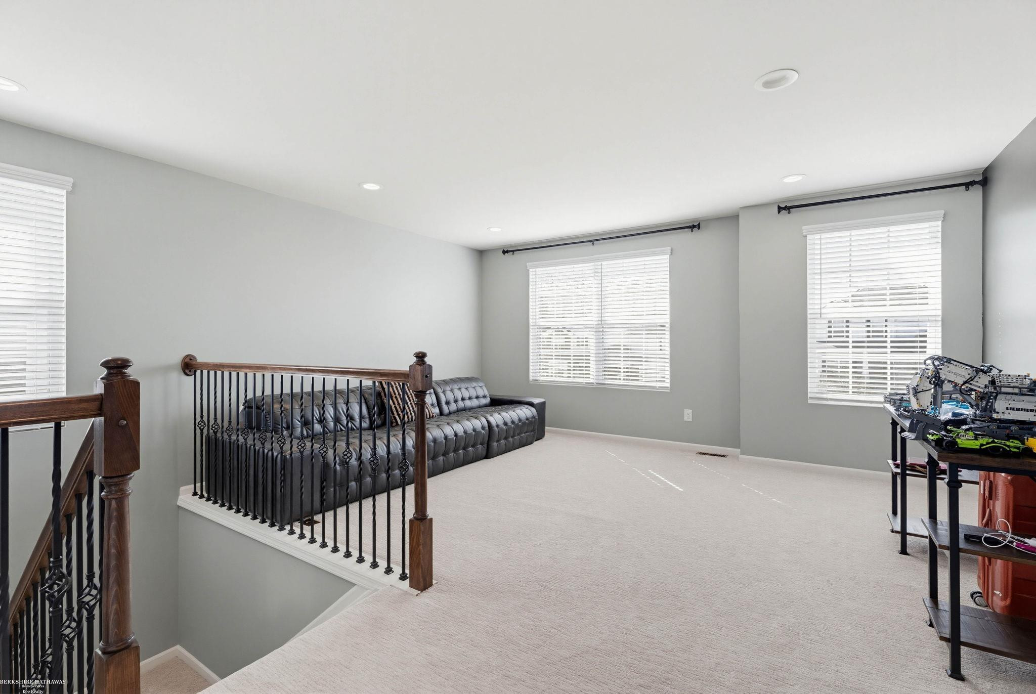 30096 Braeburn Street, MI 48165 — Photo 35