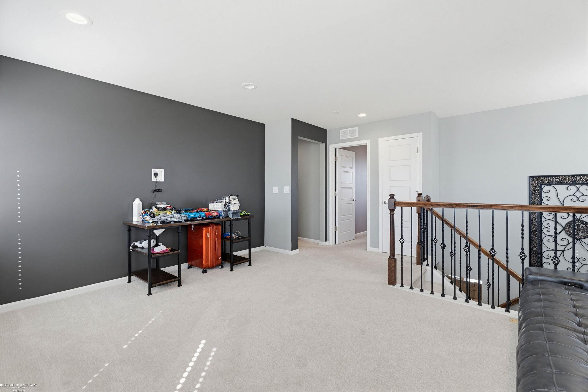 30096 Braeburn Street, MI 48165 — Photo 36