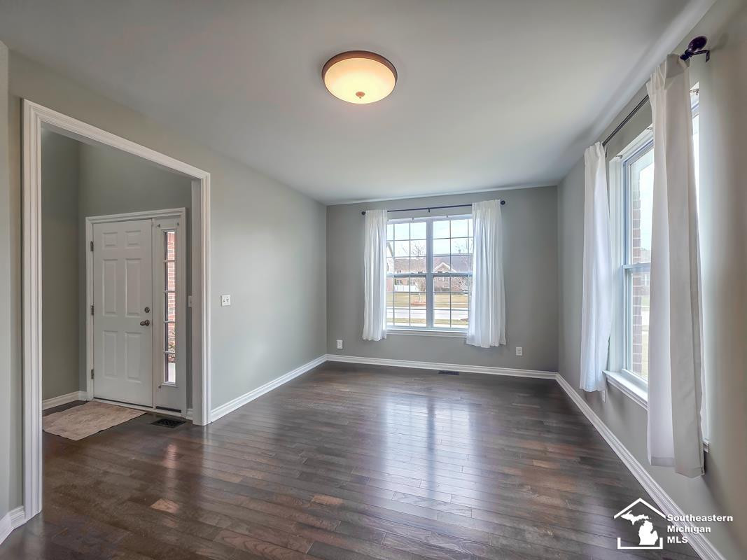23200 Bluegrass Drive, MI 48183 — Photo 10