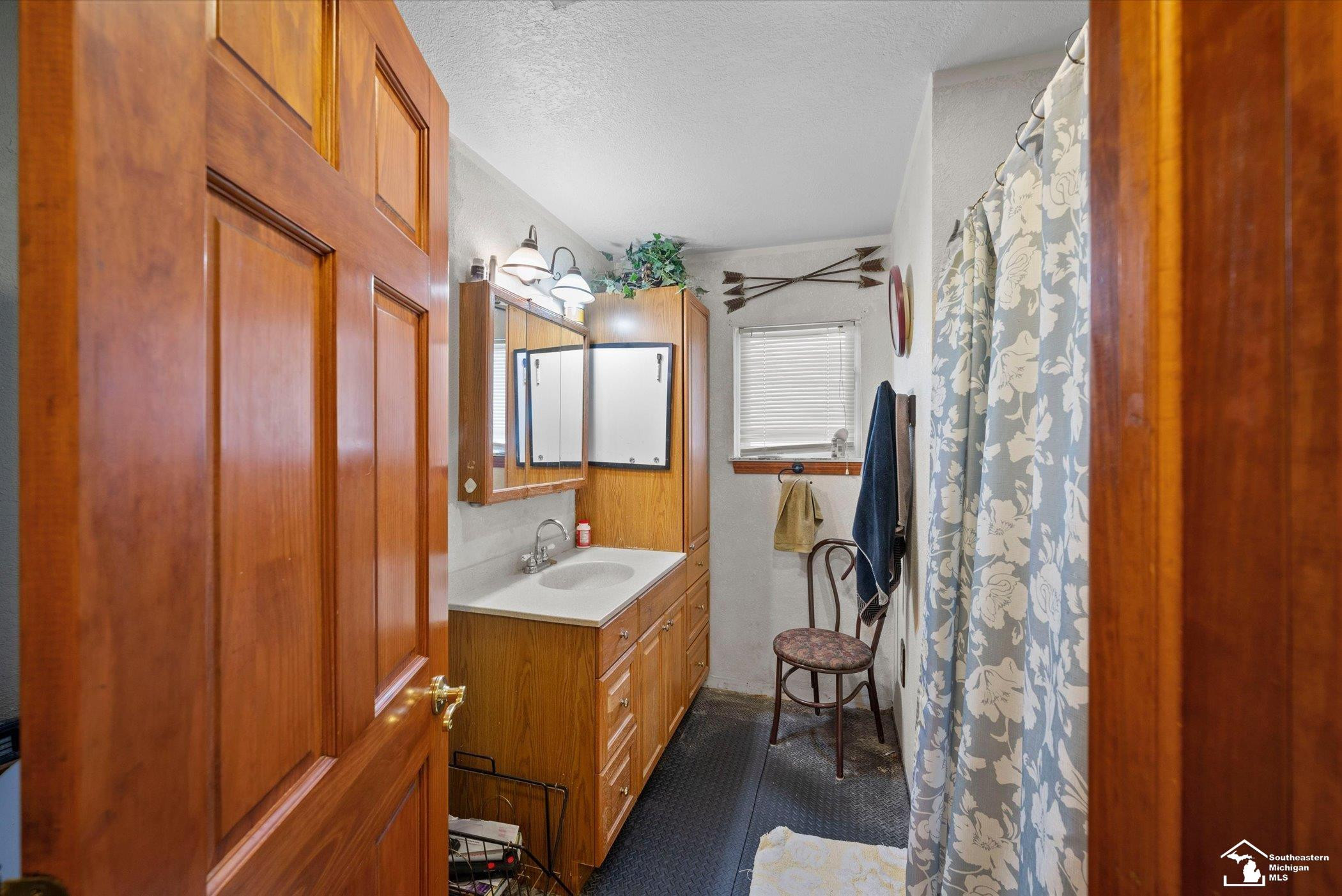 6925 Kirtwood Drive, Temperance, MI 48182 — Photo 23