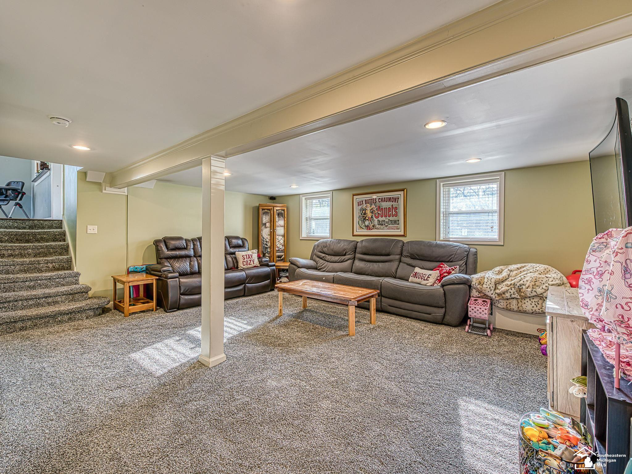 8872 Woodside Drive, Temperance, MI 48182 — Photo 18