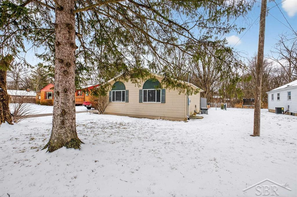 5801 Sturgeon Avenue, Midland, MI 48640 — Photo 23