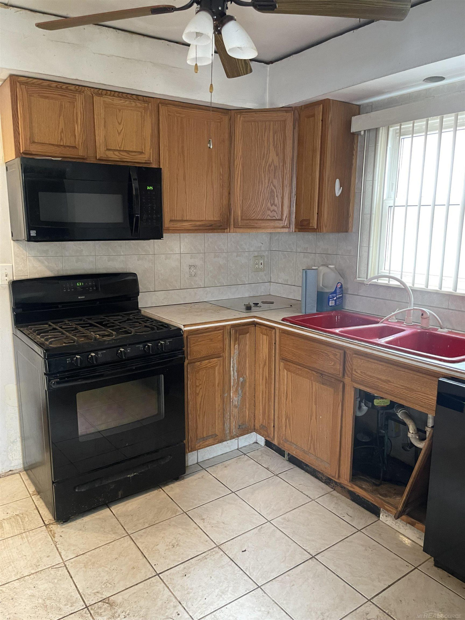 46440 Jefferson Avenue, Chesterfield, MI 48047 — Photo 5