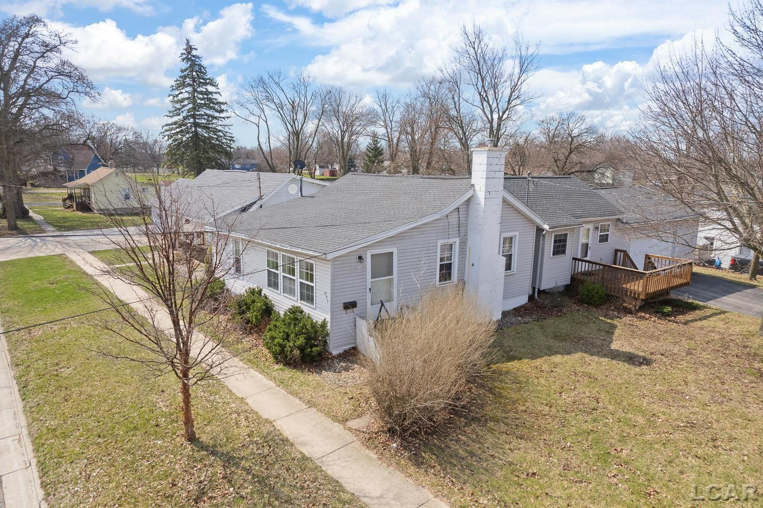 806 State Street, Adrian, MI 49221 — front exterior