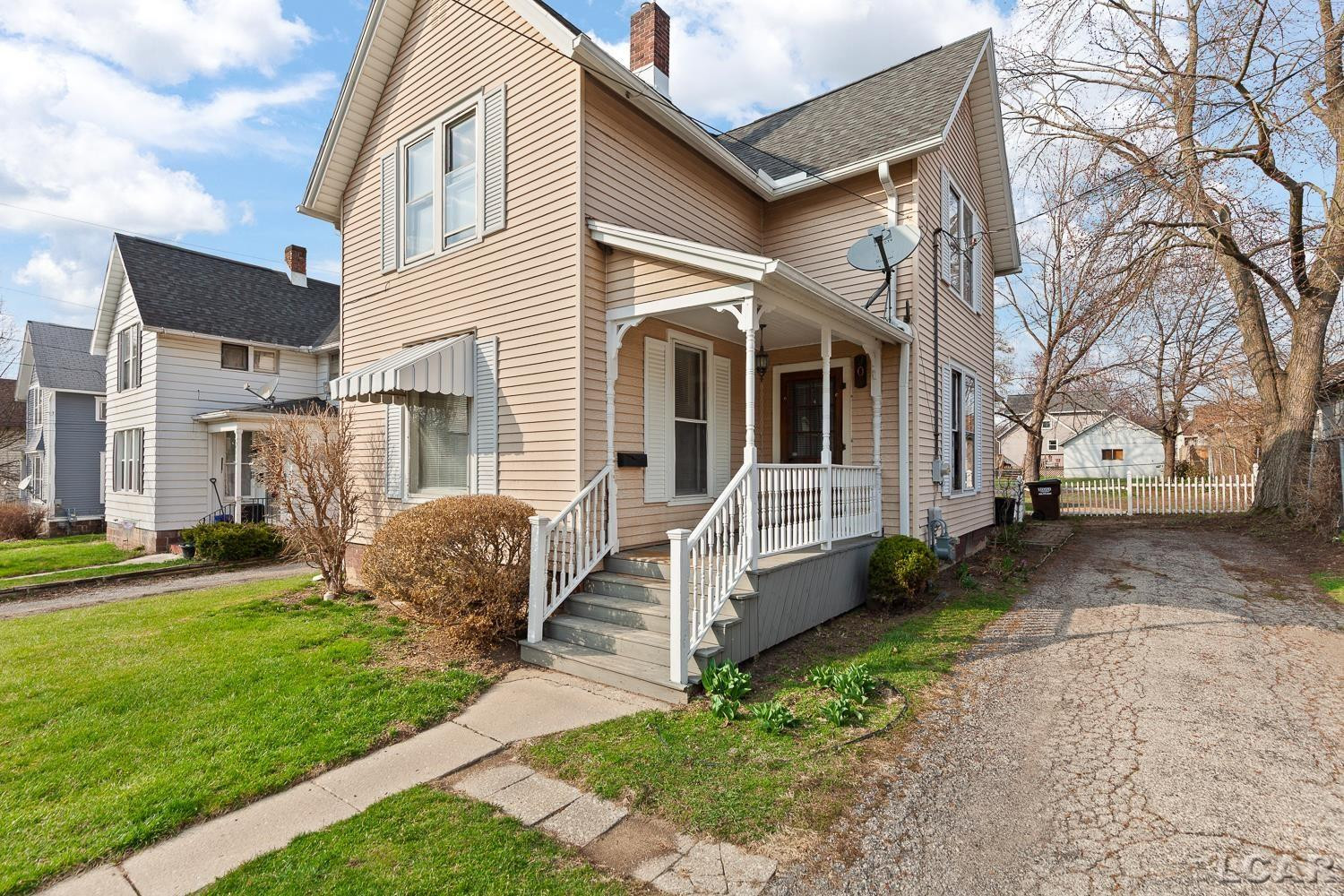 907 E Hunt Street, Adrian, MI 49221 — Photo 5