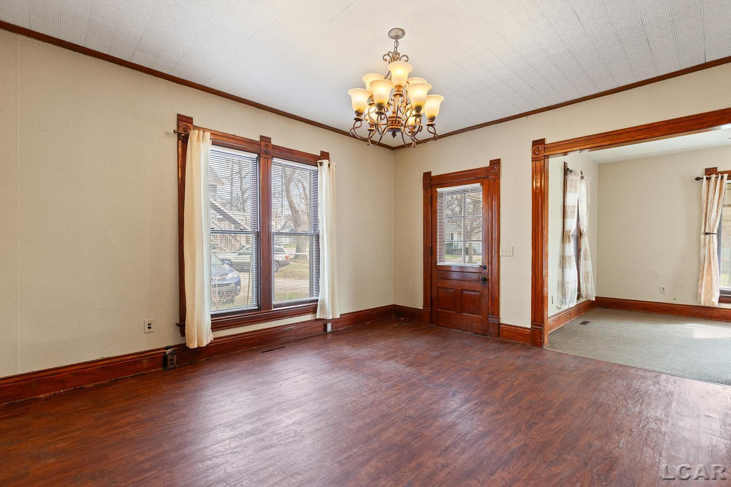 907 E Hunt Street, Adrian, MI 49221 — Photo 8