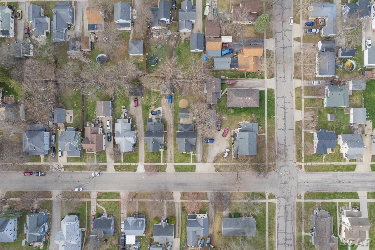 907 E Hunt Street, Adrian, MI 49221 — Photo 32