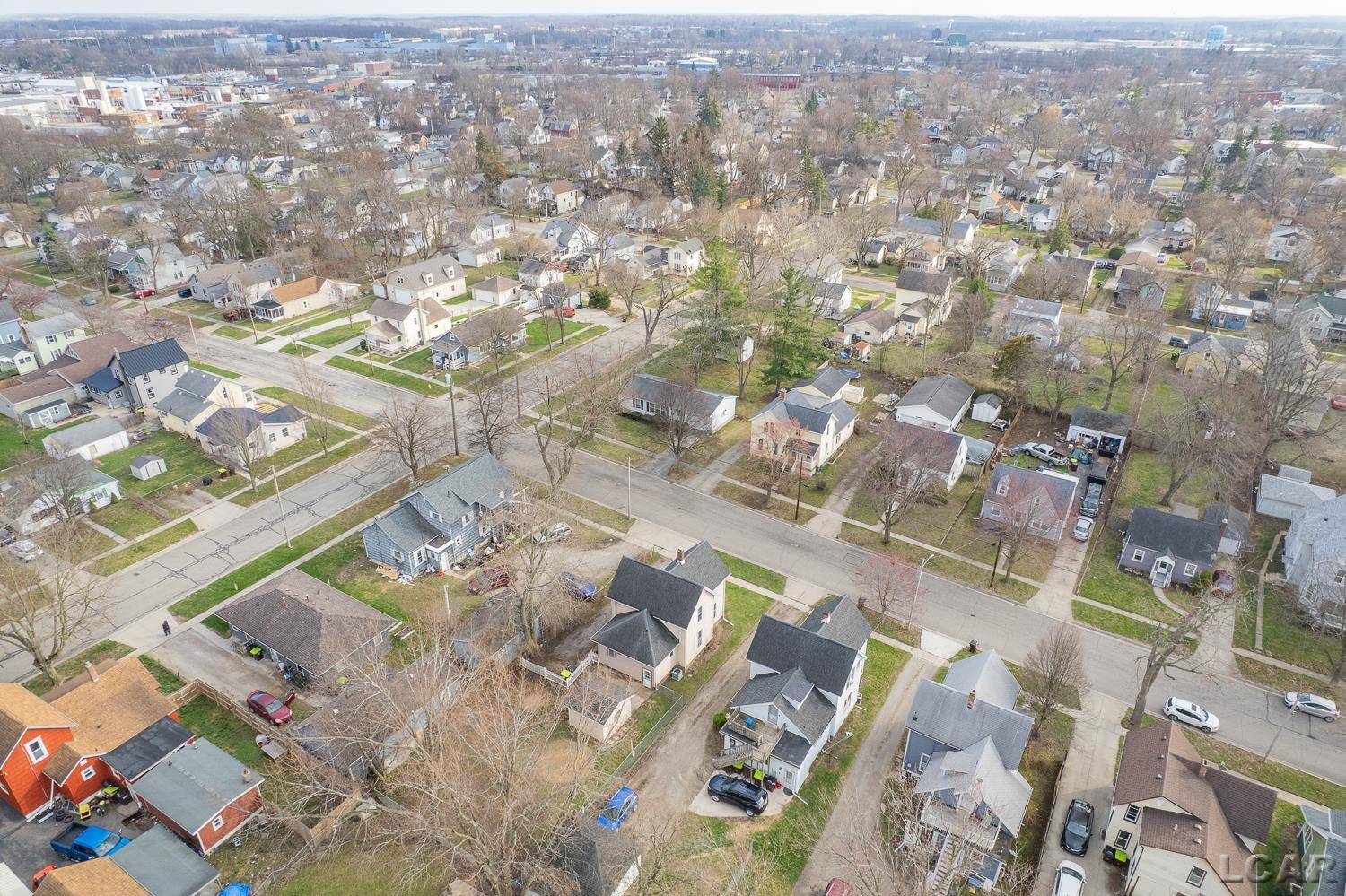 907 E Hunt Street, Adrian, MI 49221 — Photo 37