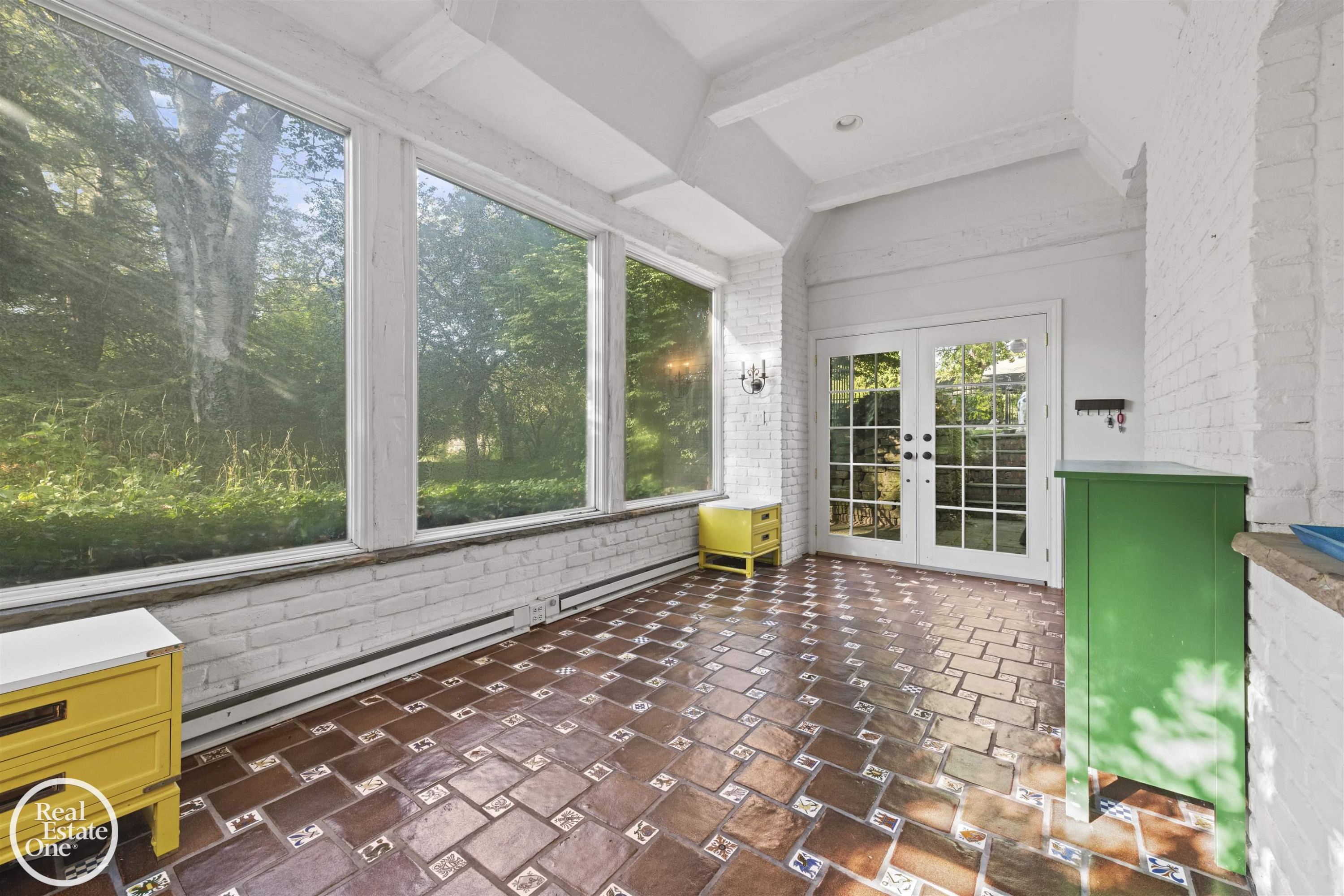 242 Lewiston Road, Grosse Pointe Farms, MI 48236 — Photo 22