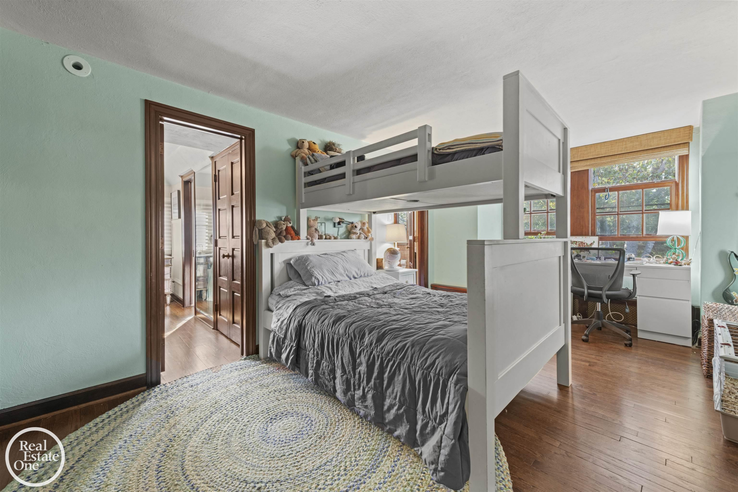 242 Lewiston Road, Grosse Pointe Farms, MI 48236 — Photo 47