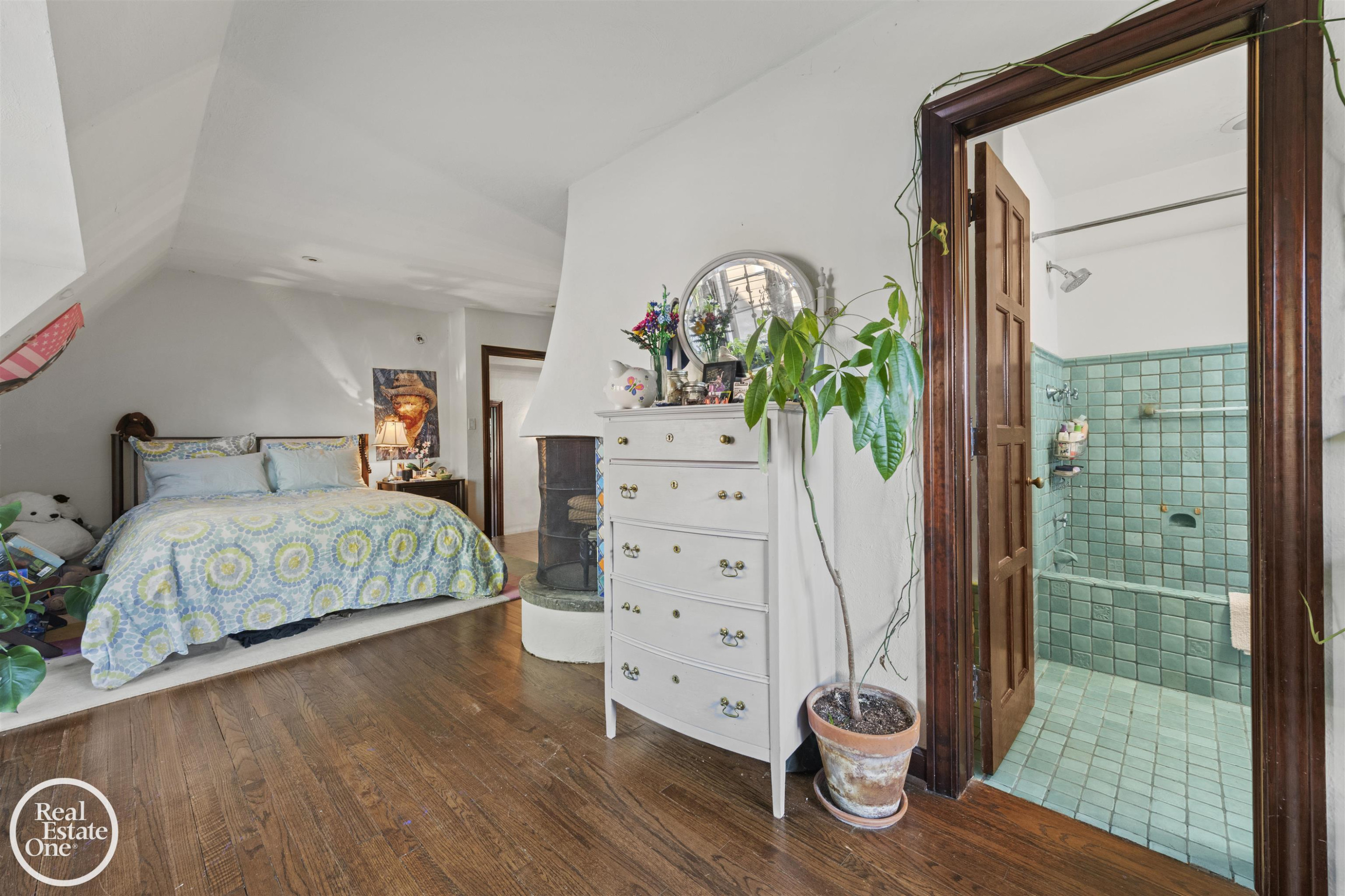 242 Lewiston Road, Grosse Pointe Farms, MI 48236 — Photo 51