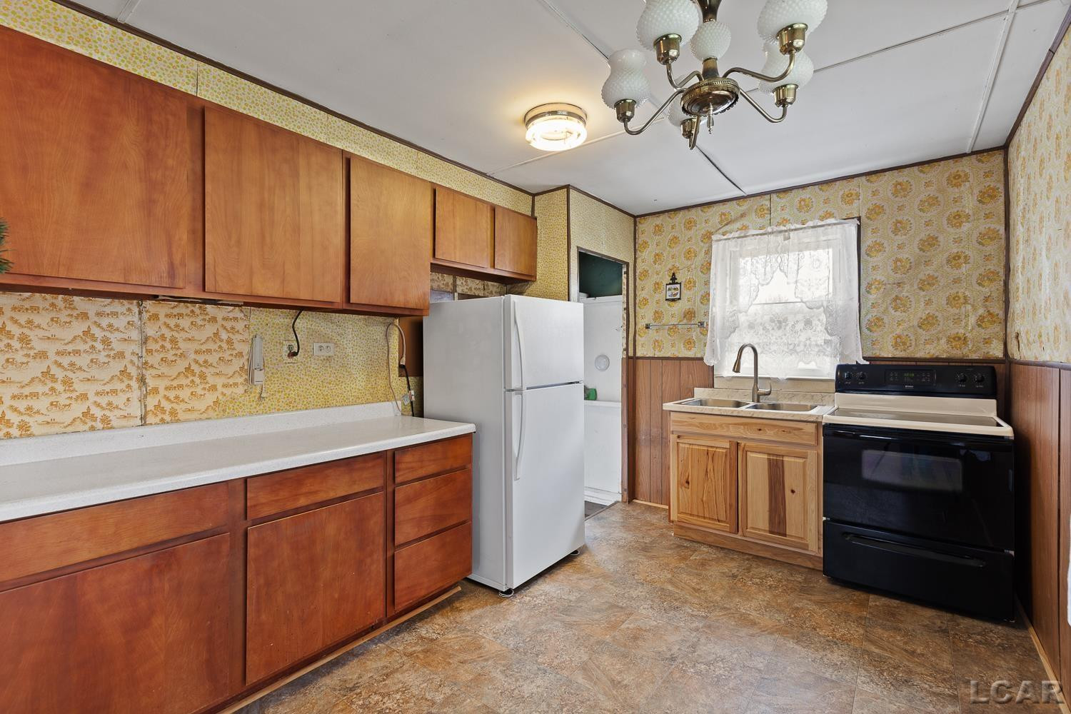 108 S Occidental Highway, Tecumseh, MI 49286 — Photo 14
