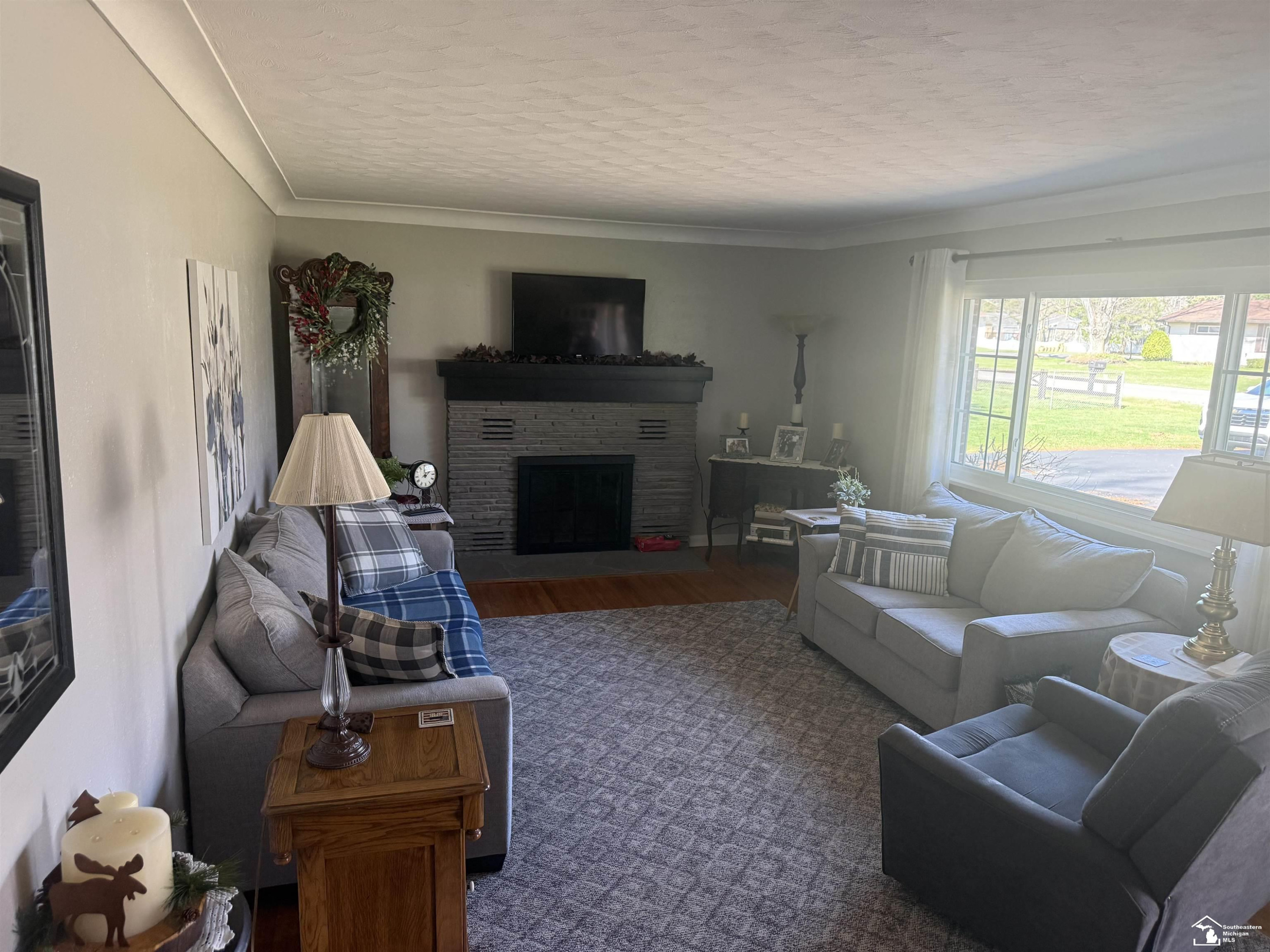 1127 Oakmont Drive, Temperance, MI 48182 — Photo 11