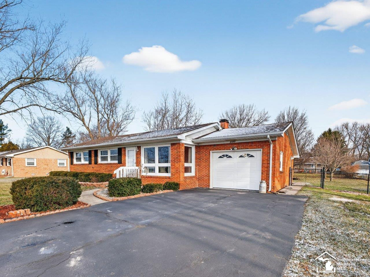2152 Rauch Road, Temperance, MI 48182 — front exterior