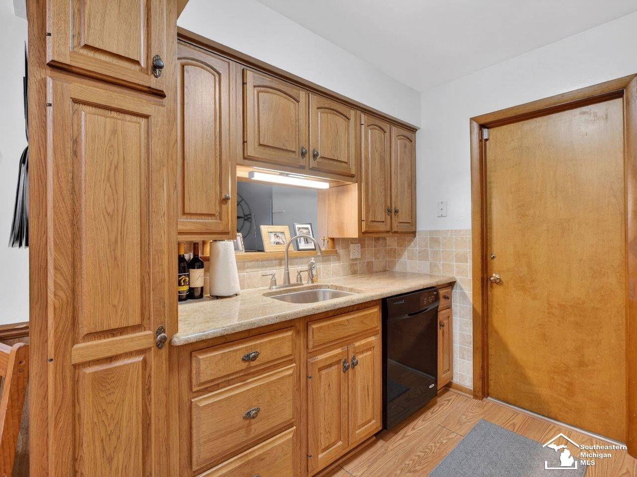 2152 Rauch Road, Temperance, MI 48182 — Photo 14