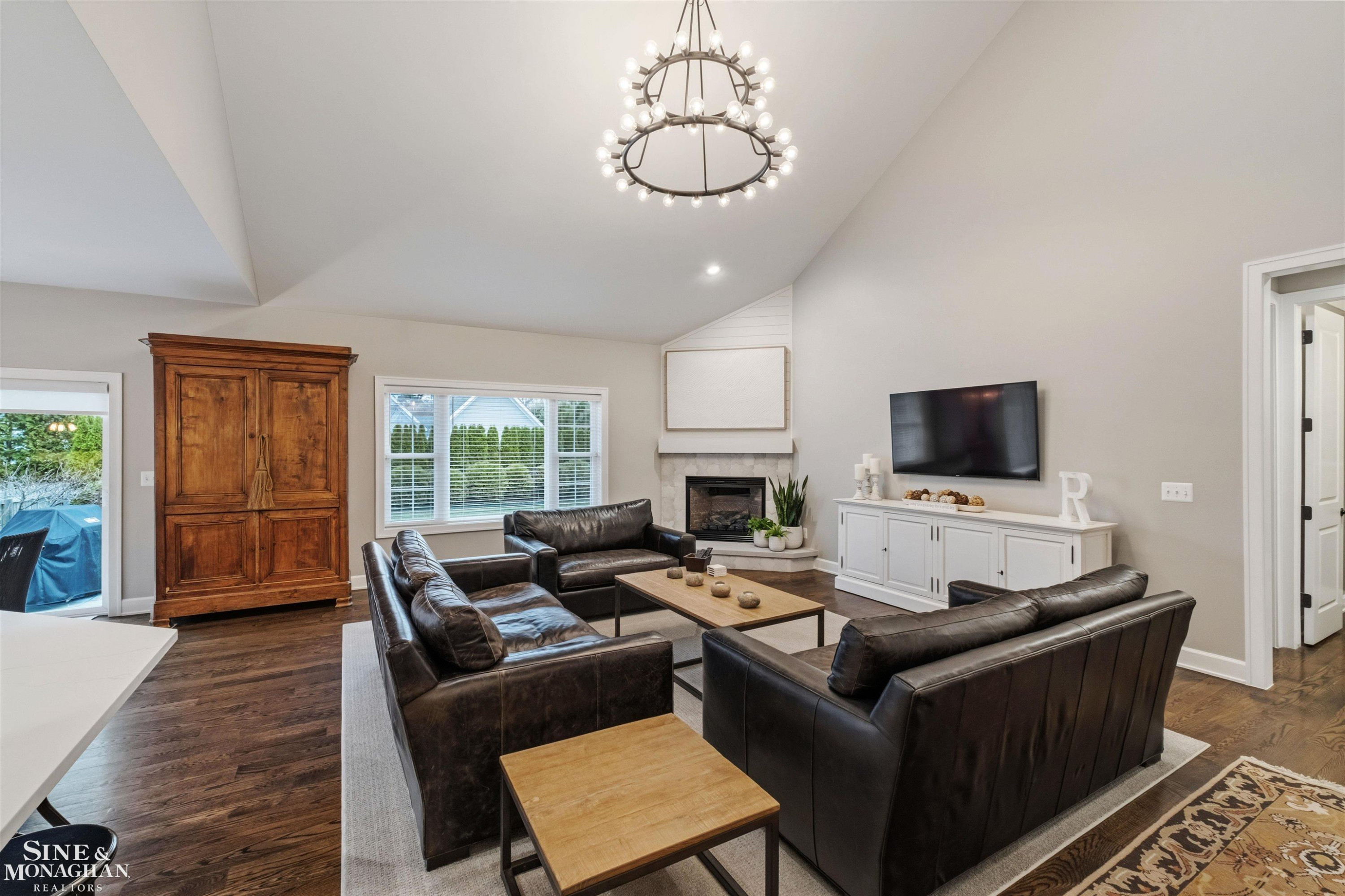 174 Kerby Road, Grosse Pointe Farms, MI 48236 — Photo 8