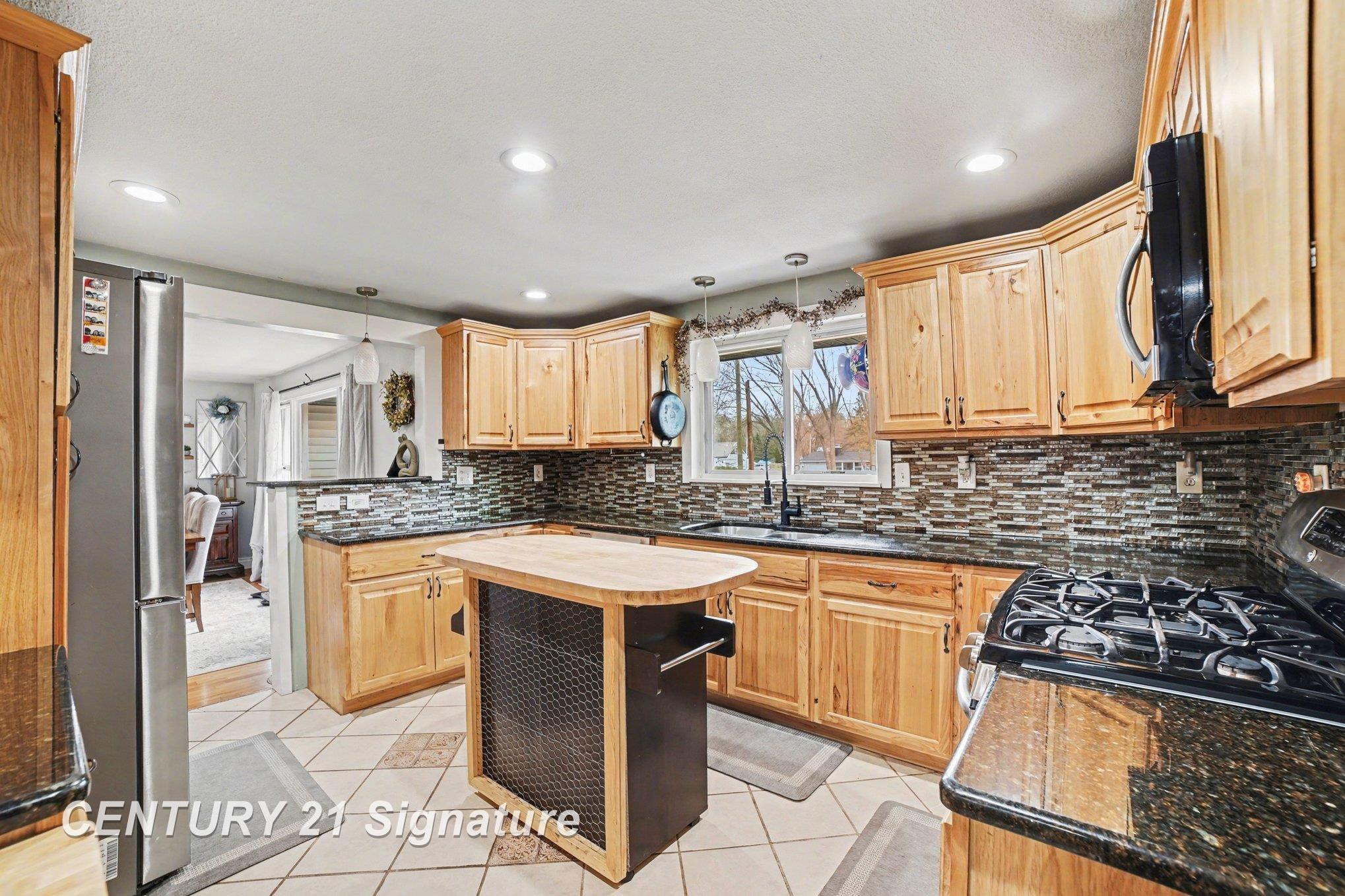611 Sandow Road, Midland, MI 48640 — Photo 14