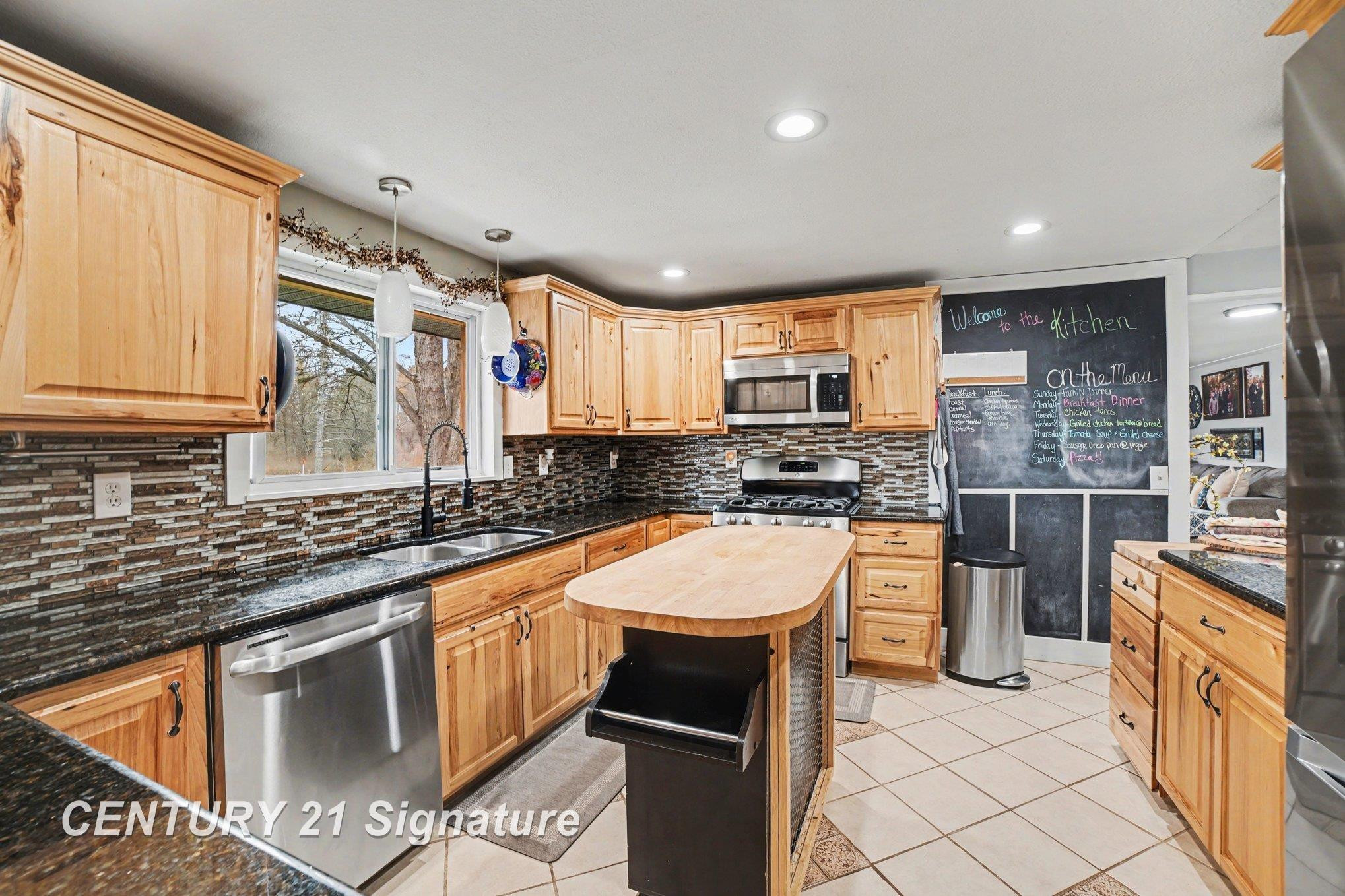 611 Sandow Road, Midland, MI 48640 — Photo 16