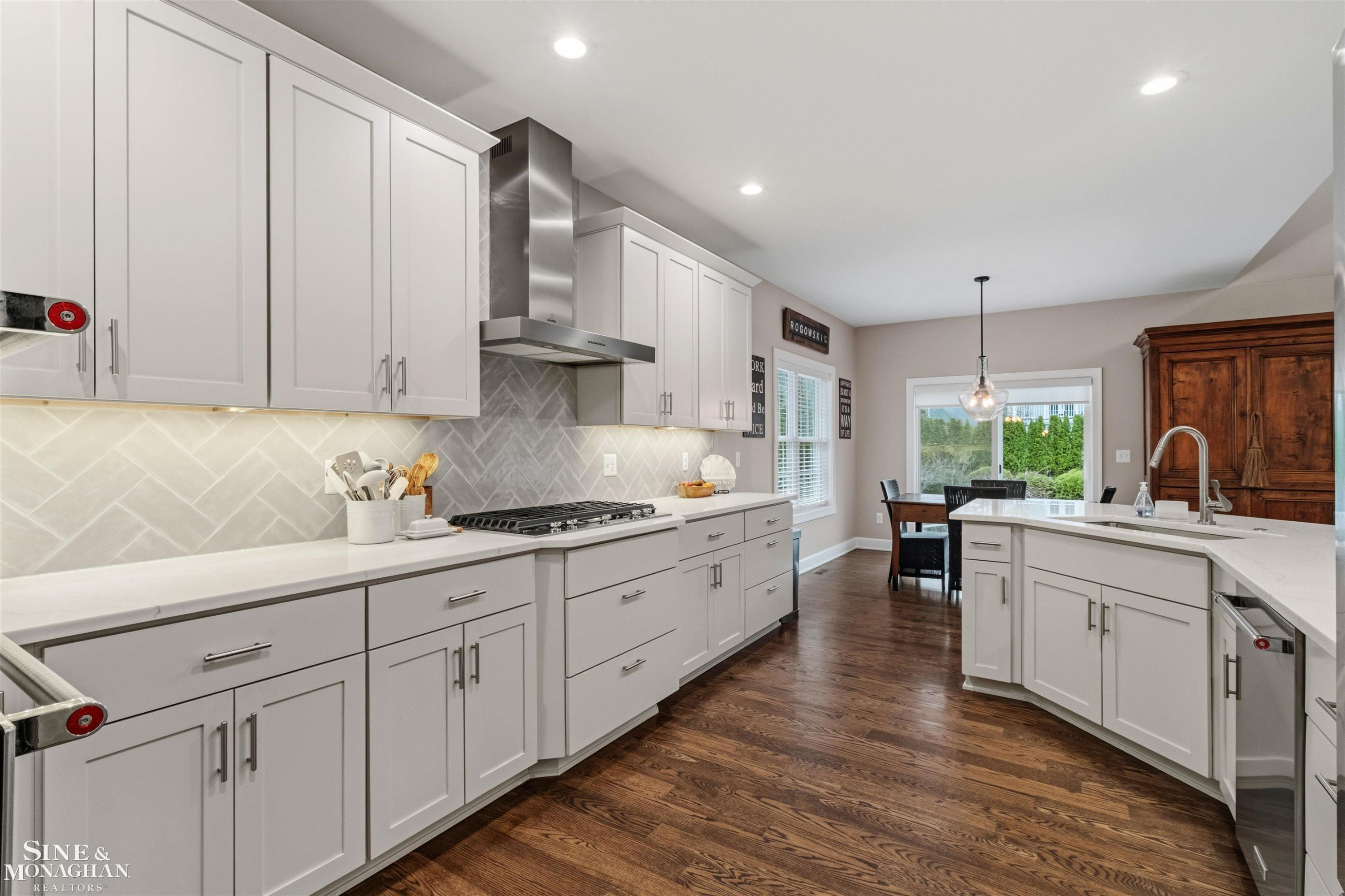174 Kerby Road, Grosse Pointe Farms, MI 48236 — Photo 16