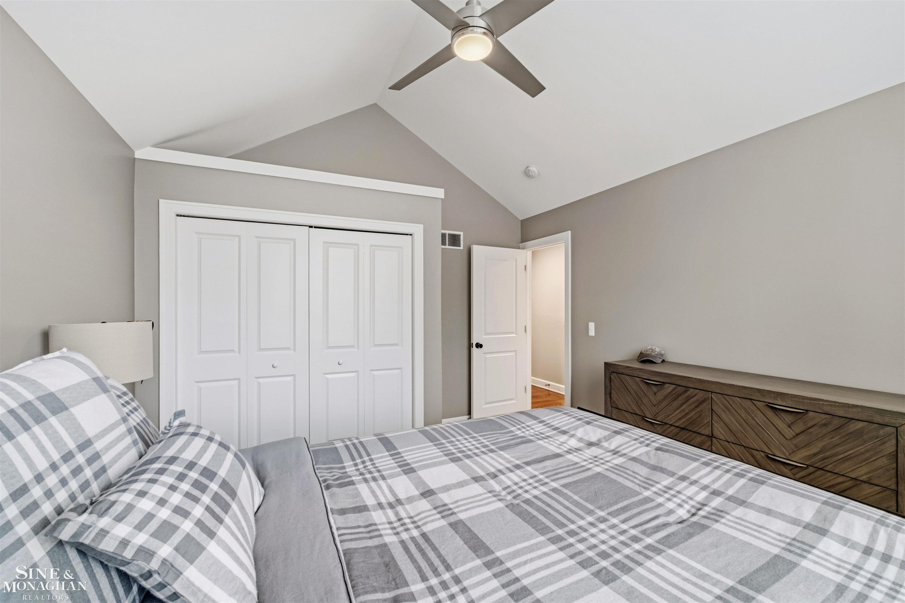 174 Kerby Road, Grosse Pointe Farms, MI 48236 — Photo 41