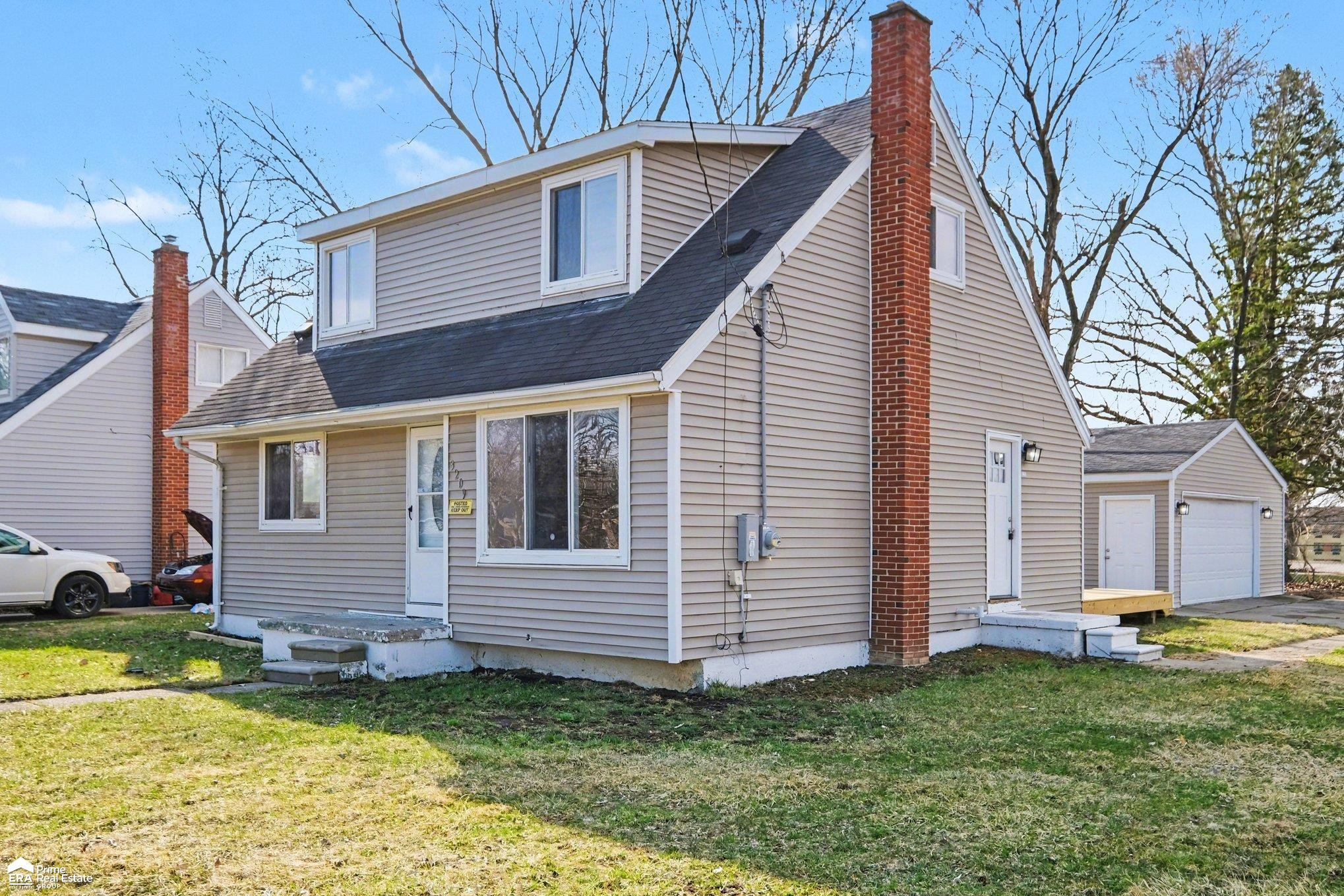 3209 Hogarth Avenue, Flint, MI 48532 — Photo 2