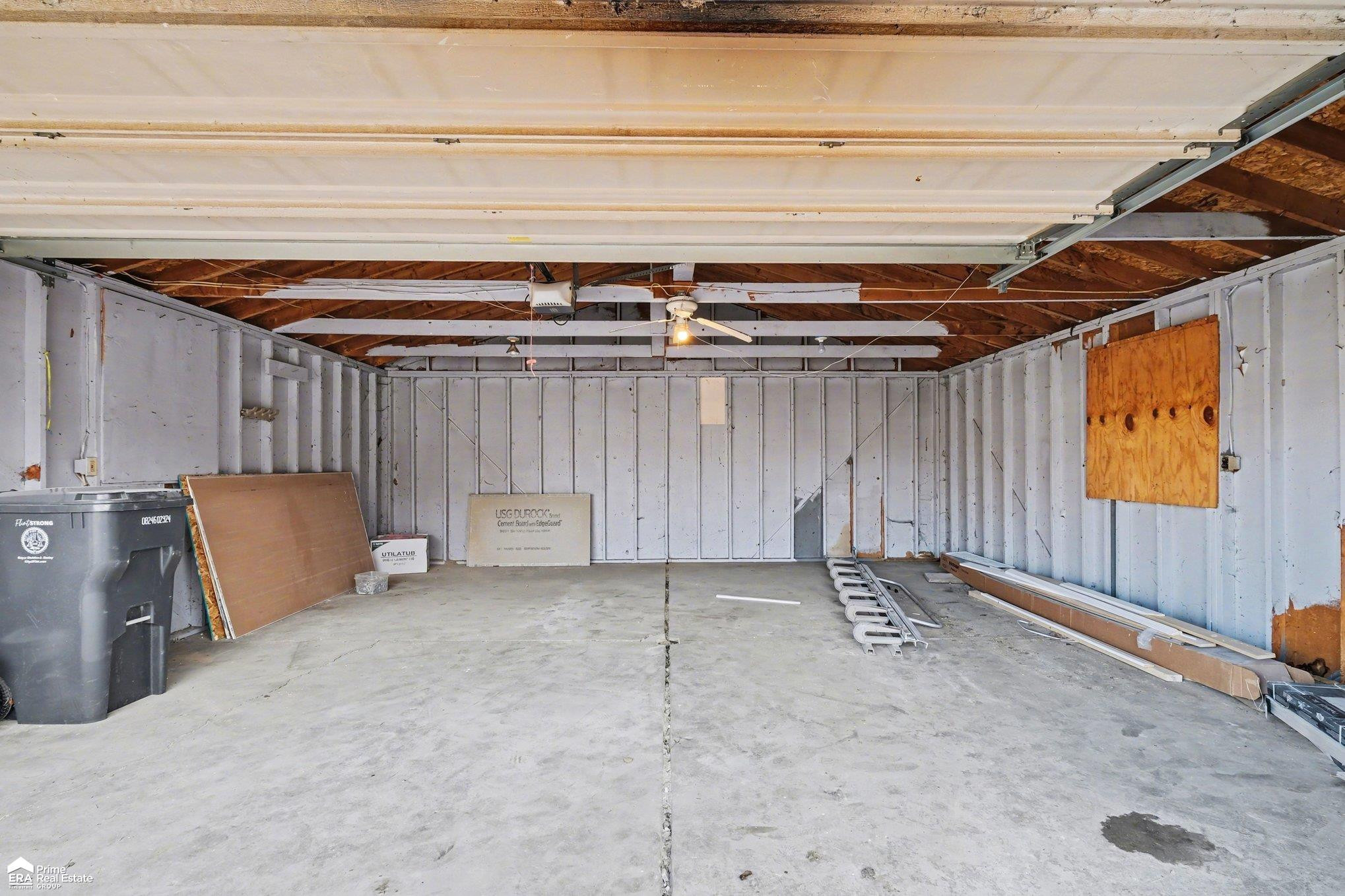 3209 Hogarth Avenue, Flint, MI 48532 — Photo 7