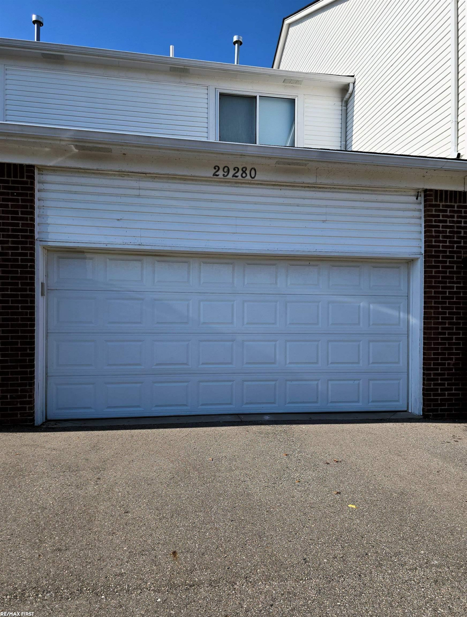 29280 Classic Drive, MI — Photo 2