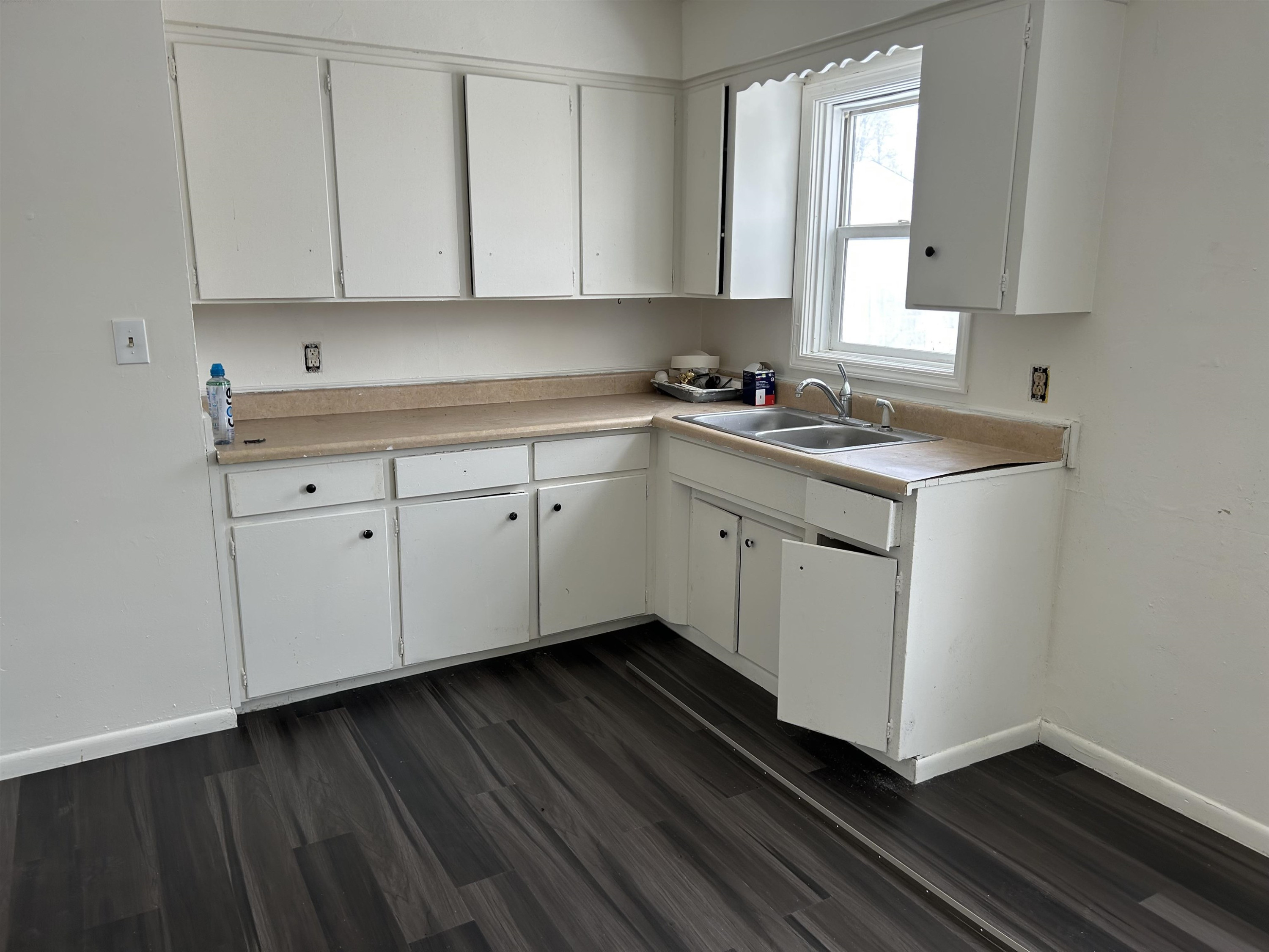 4110 Leerda Street, Flint, MI 48504 — Photo 4