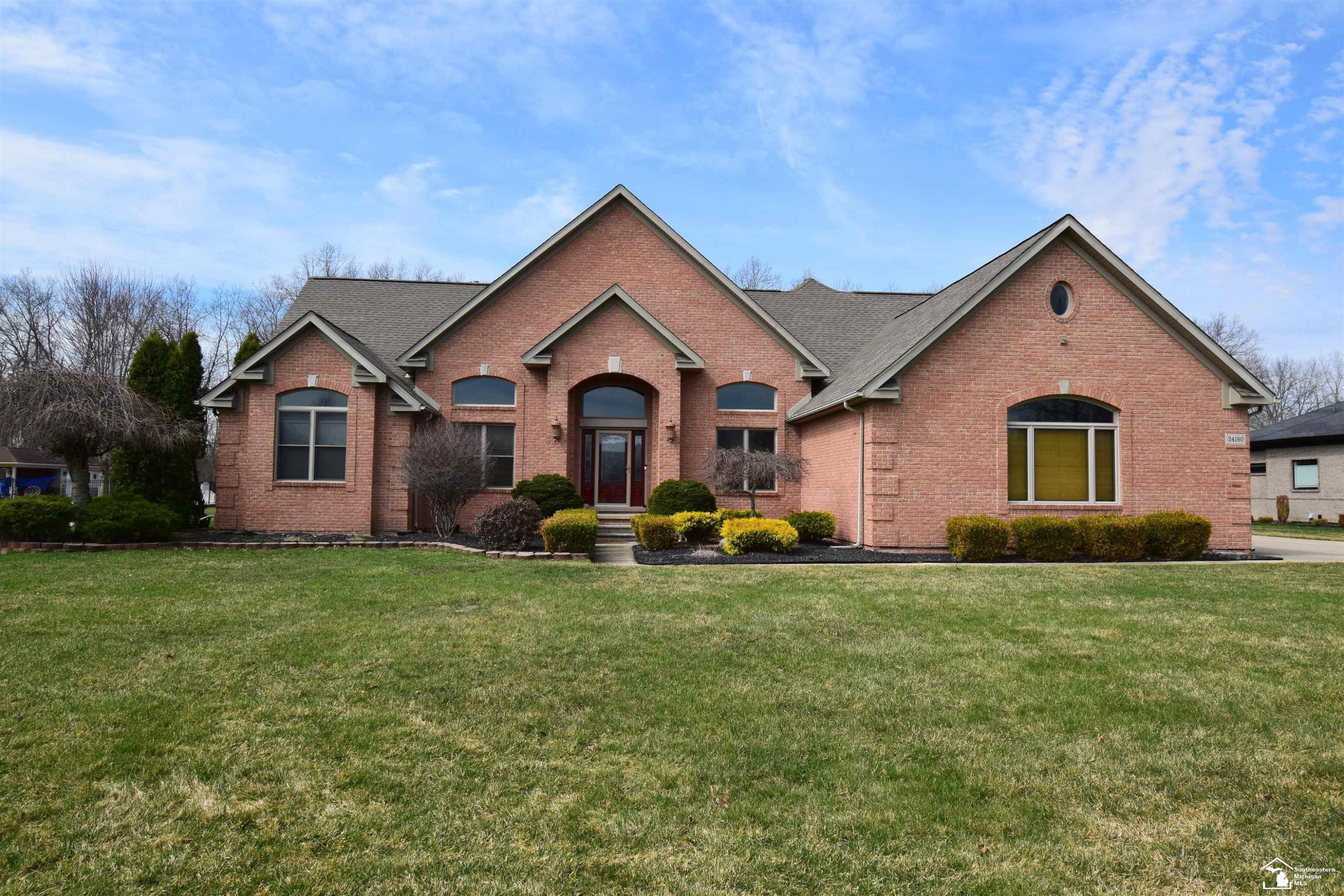24160 Fairview Drive, New Boston, MI 48164 — front exterior