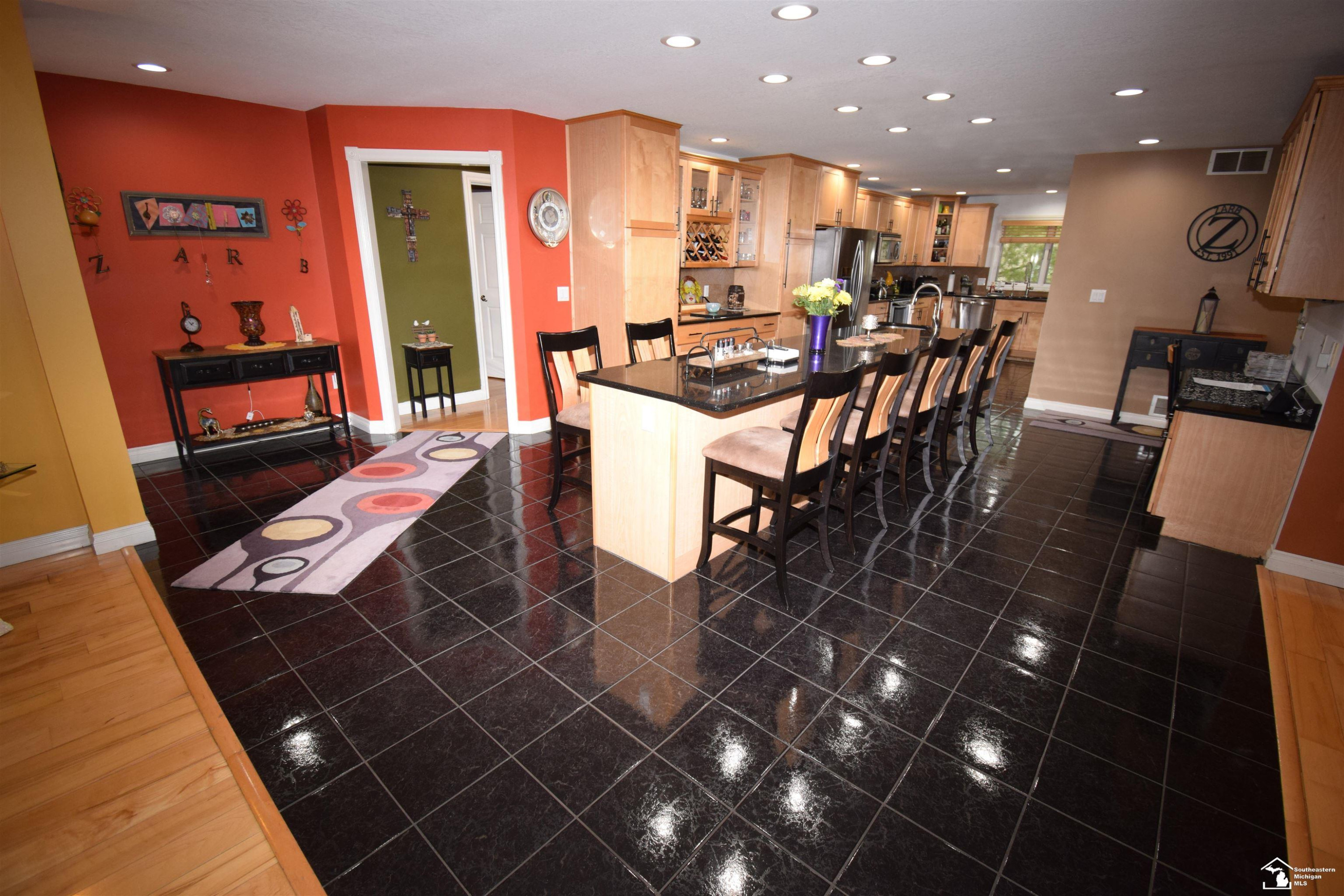 24160 Fairview Drive, New Boston, MI 48164 — Photo 15