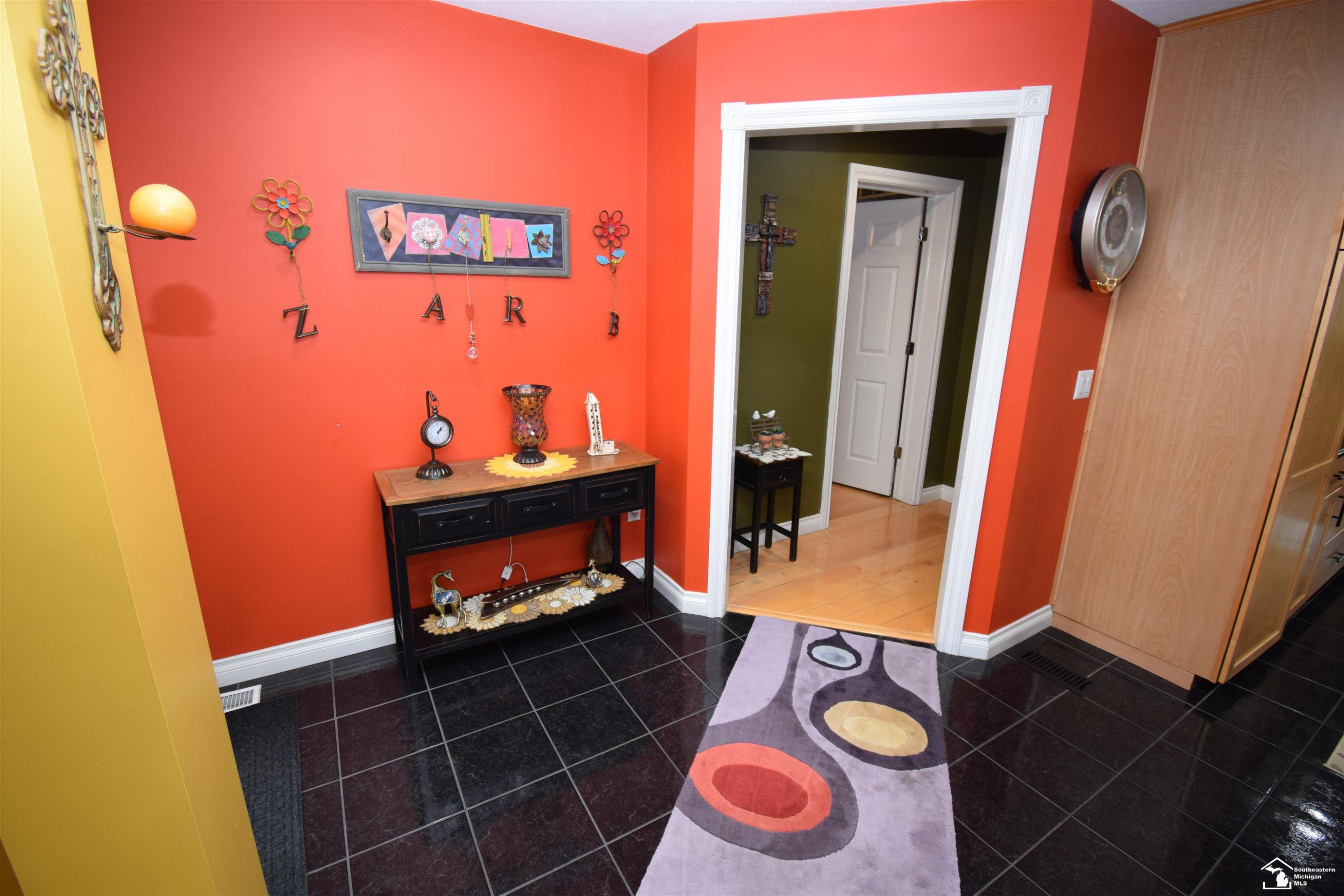 24160 Fairview Drive, New Boston, MI 48164 — Photo 40