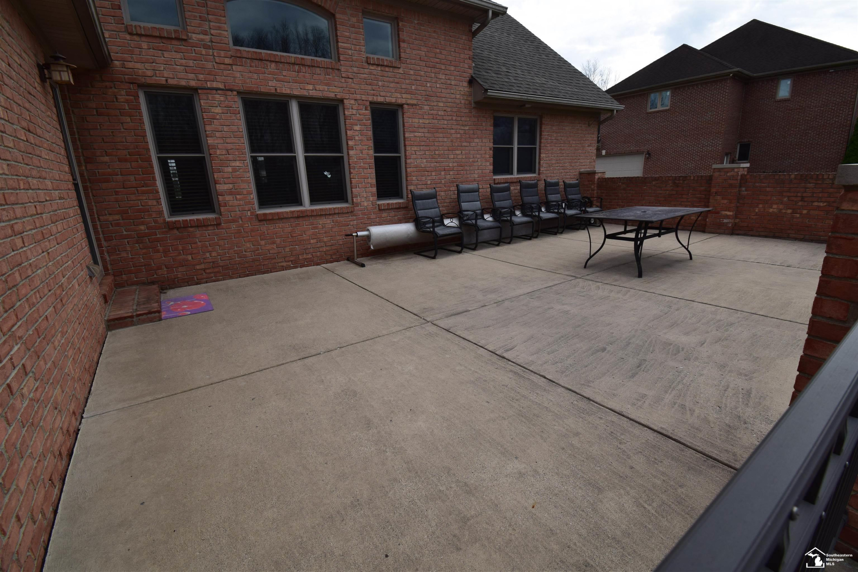 24160 Fairview Drive, New Boston, MI 48164 — Photo 71