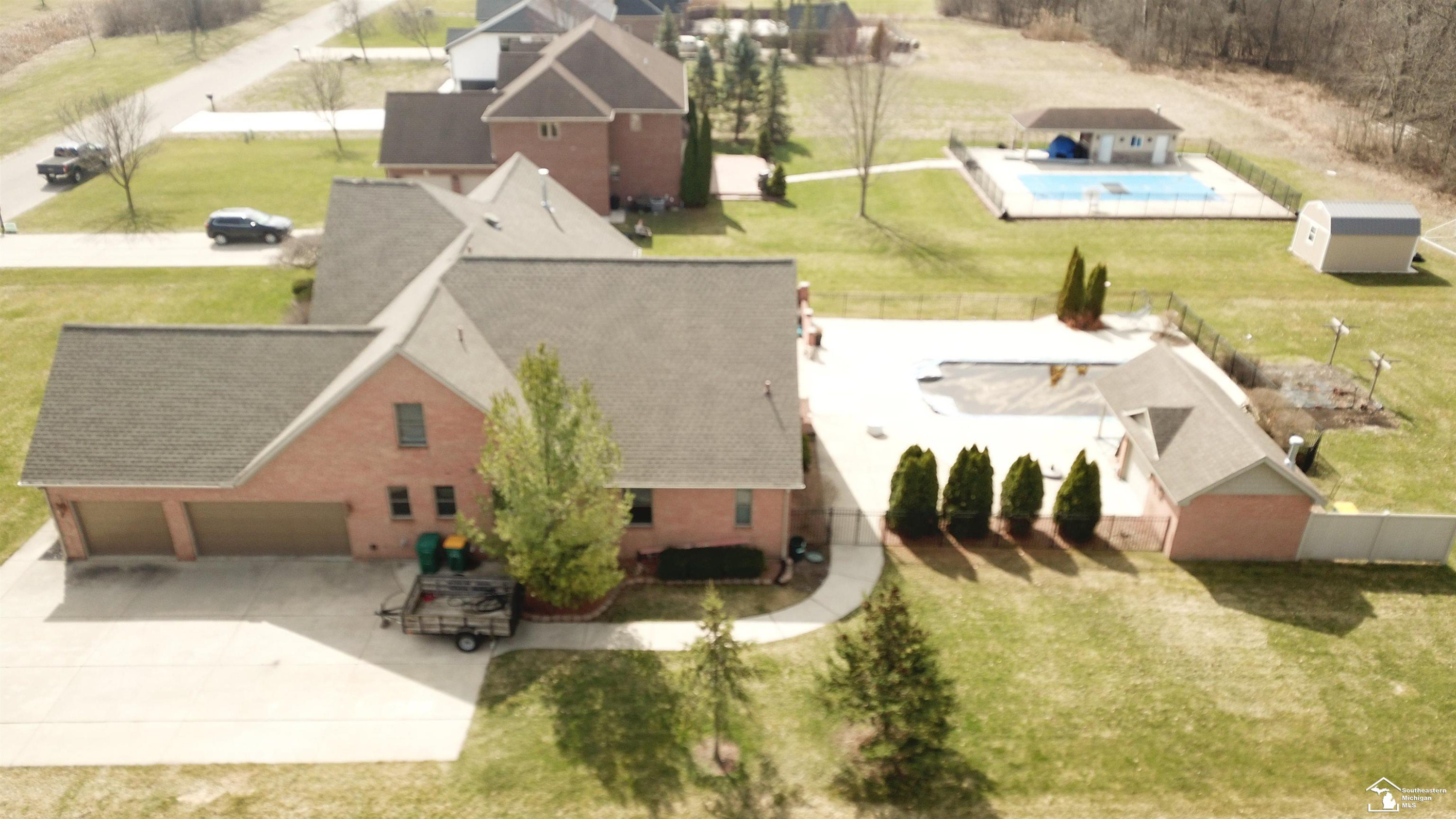 24160 Fairview Drive, New Boston, MI 48164 — Photo 84