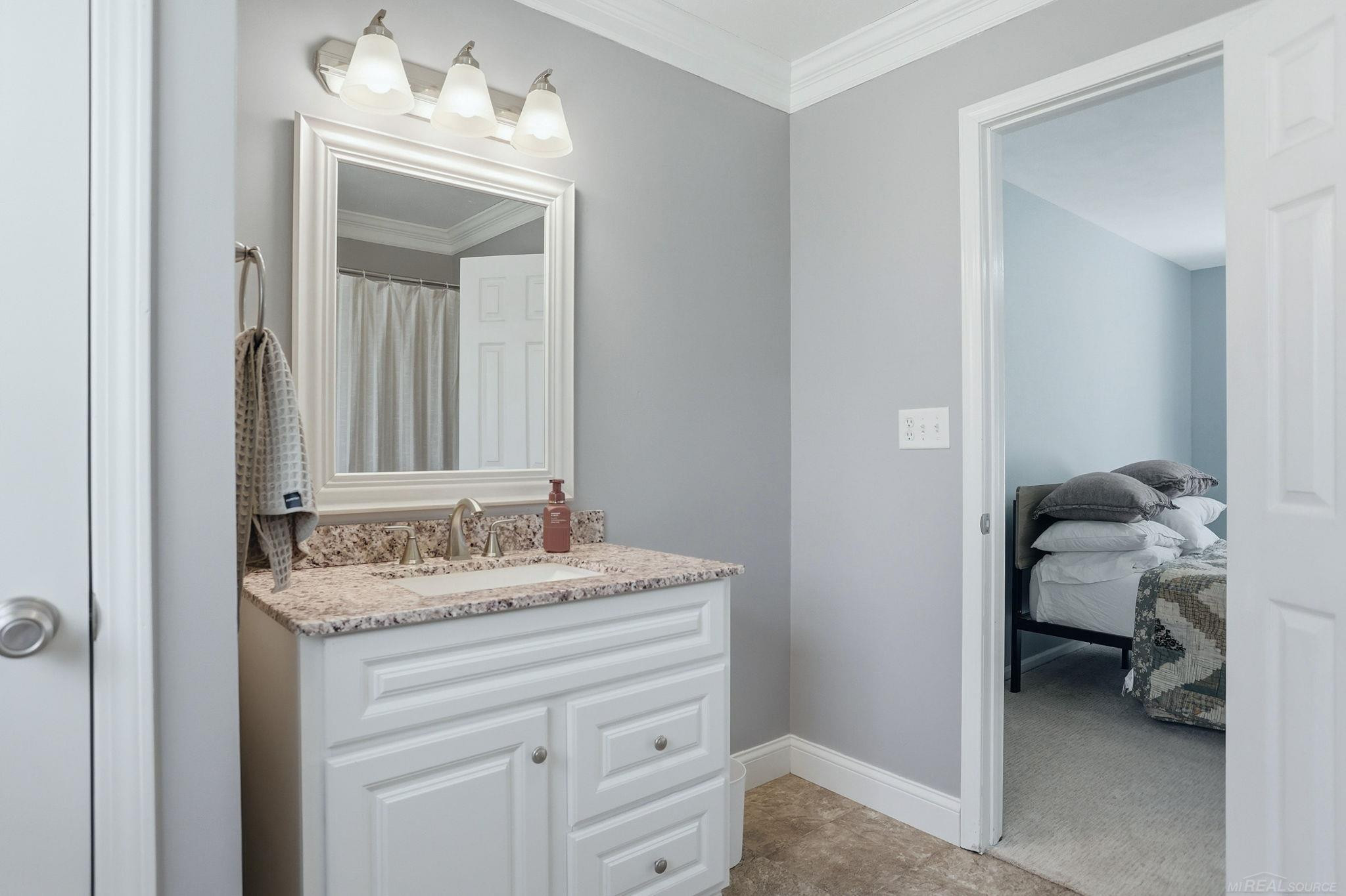8191 Elms Road, Birch Run, MI 48415 — Photo 28