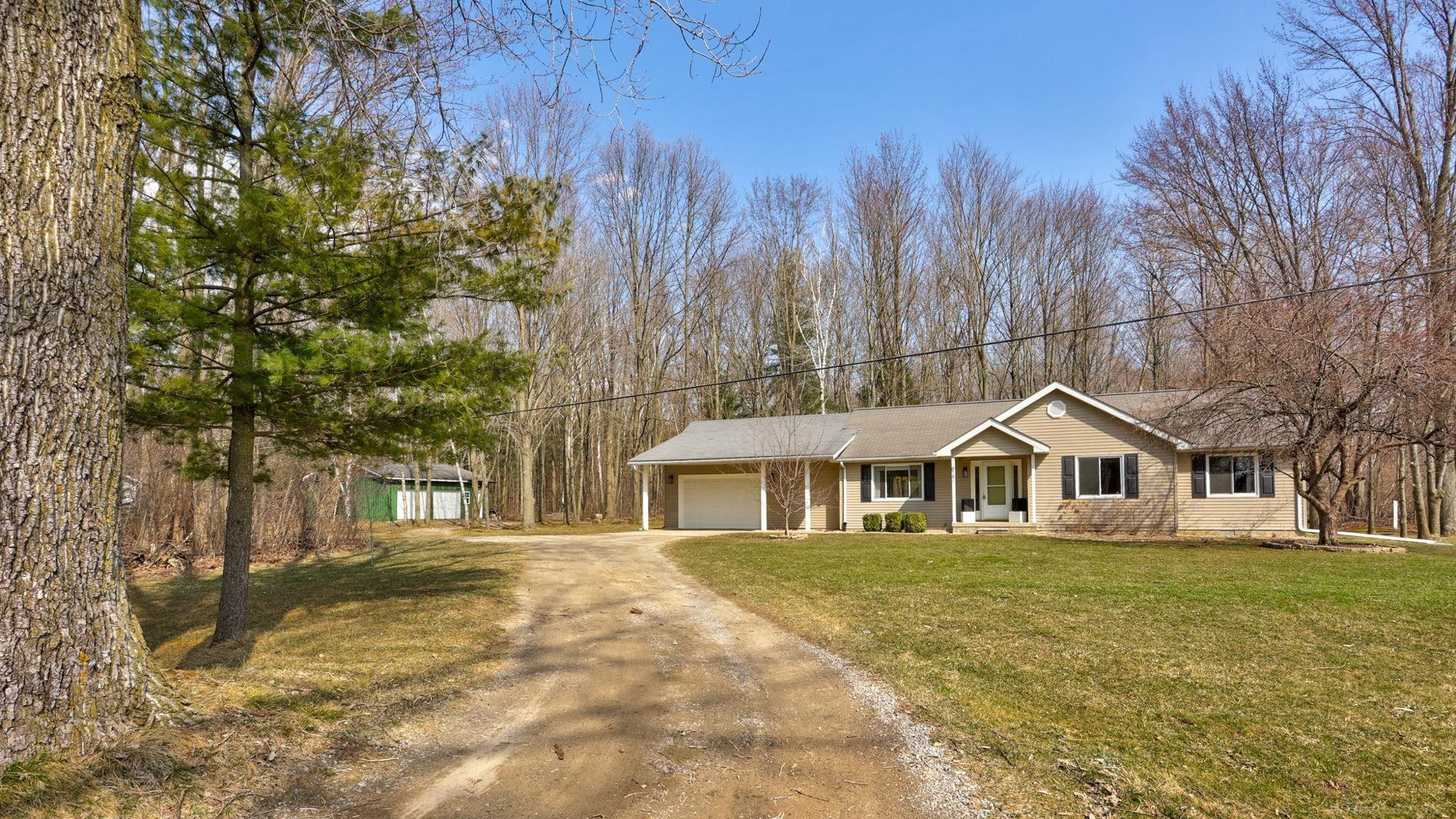 8191 Elms Road, Birch Run, MI 48415 — Photo 45