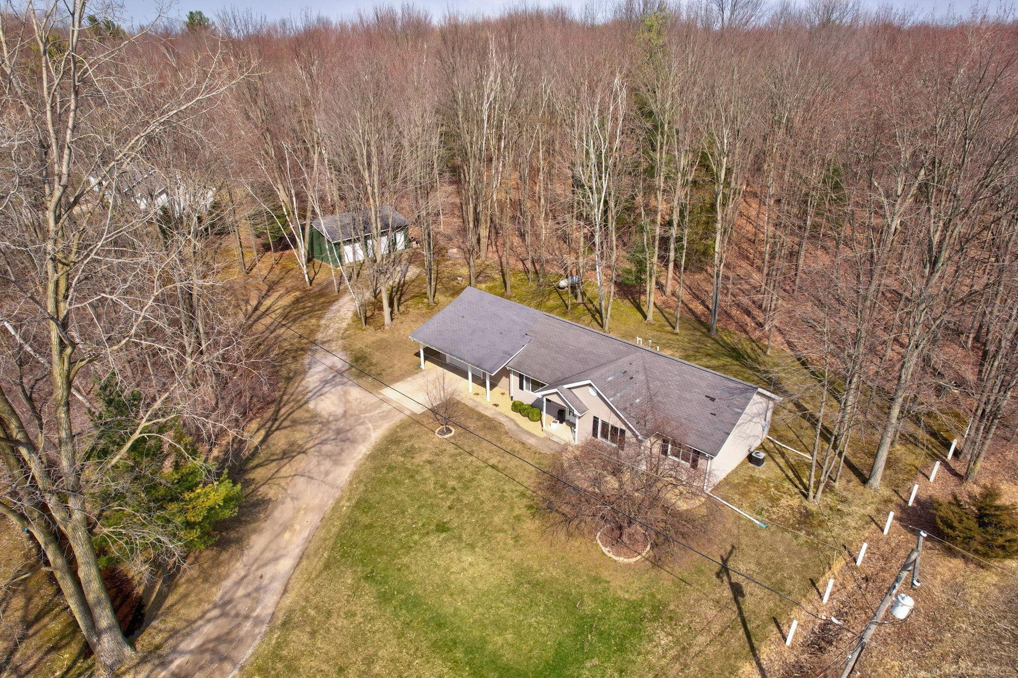 8191 Elms Road, Birch Run, MI 48415 — Photo 46