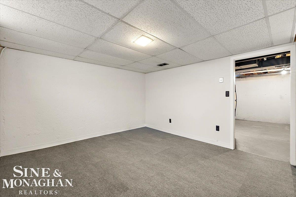 23011 Gary Lane Road, Saint Clair Shores, MI 48080 — Photo 16