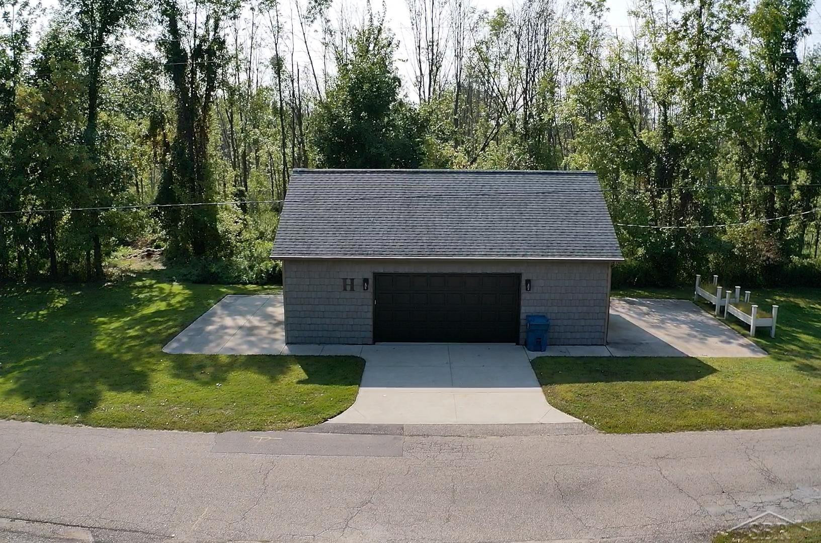 44 N Linwood Beach Road, Linwood, MI 48634 — Photo 42