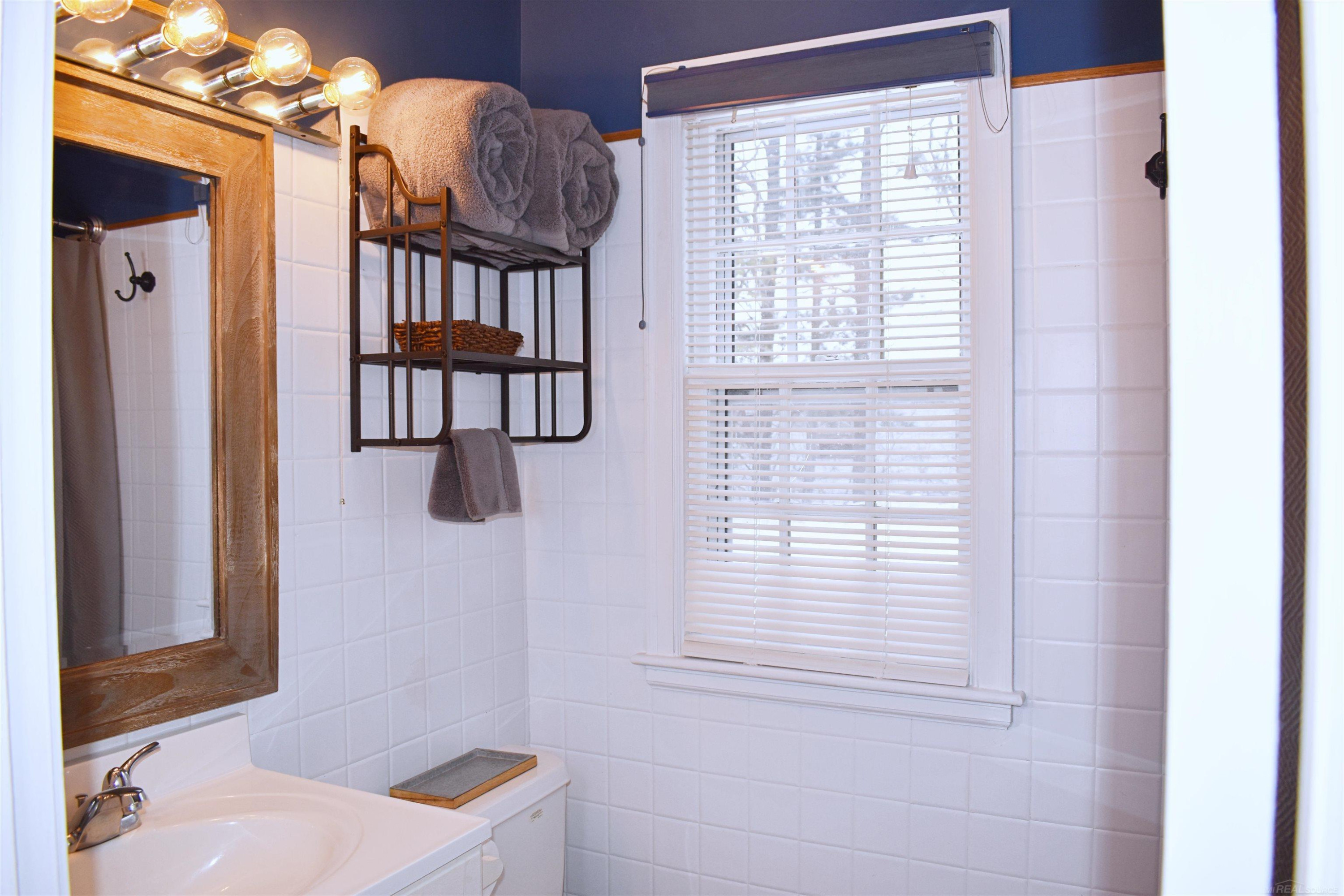 110 W Francis Street, Ironwood, MI 49938 — Photo 14