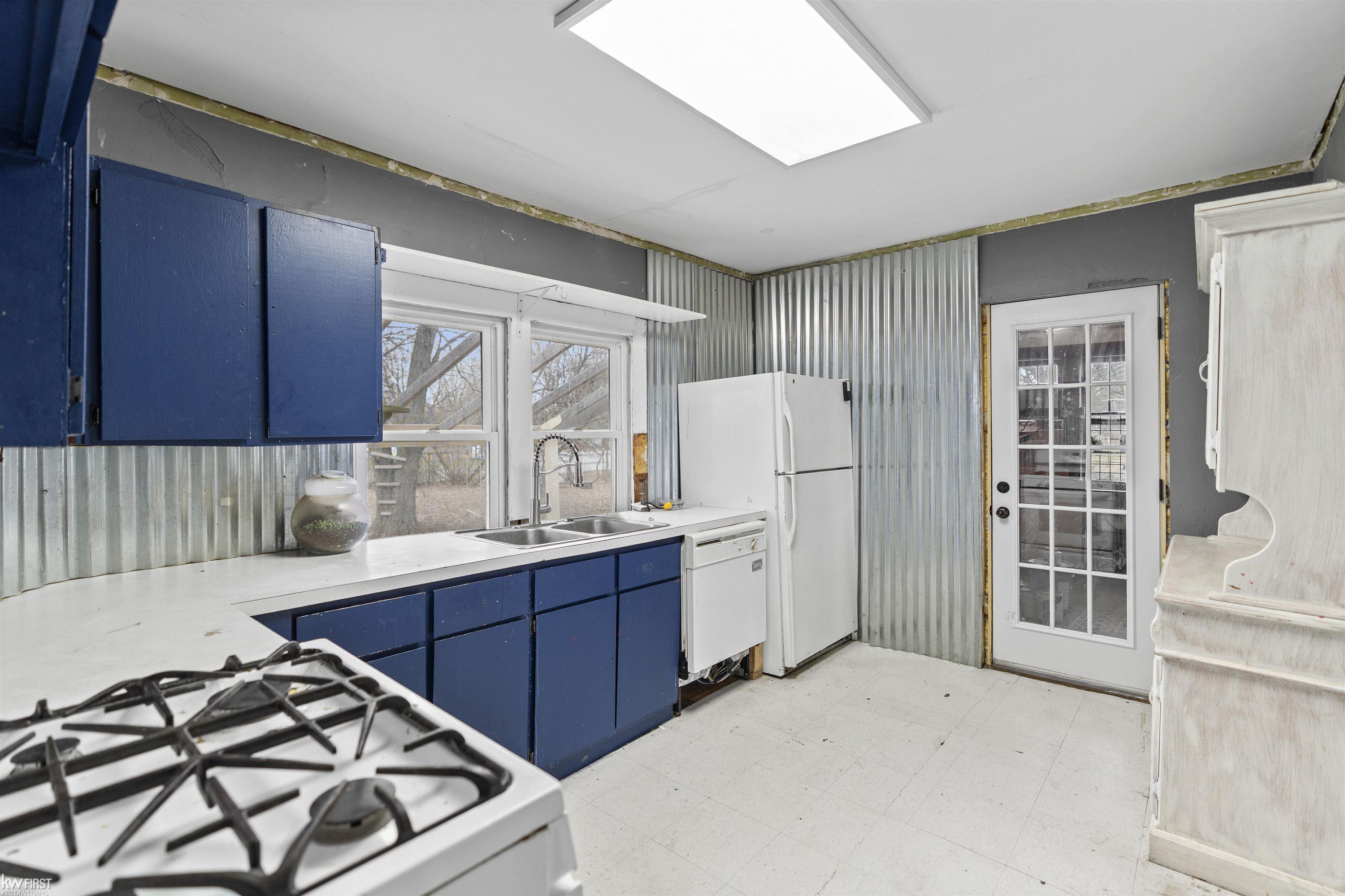 7440 Neff Road, Mount Morris, MI 48458 — Photo 9