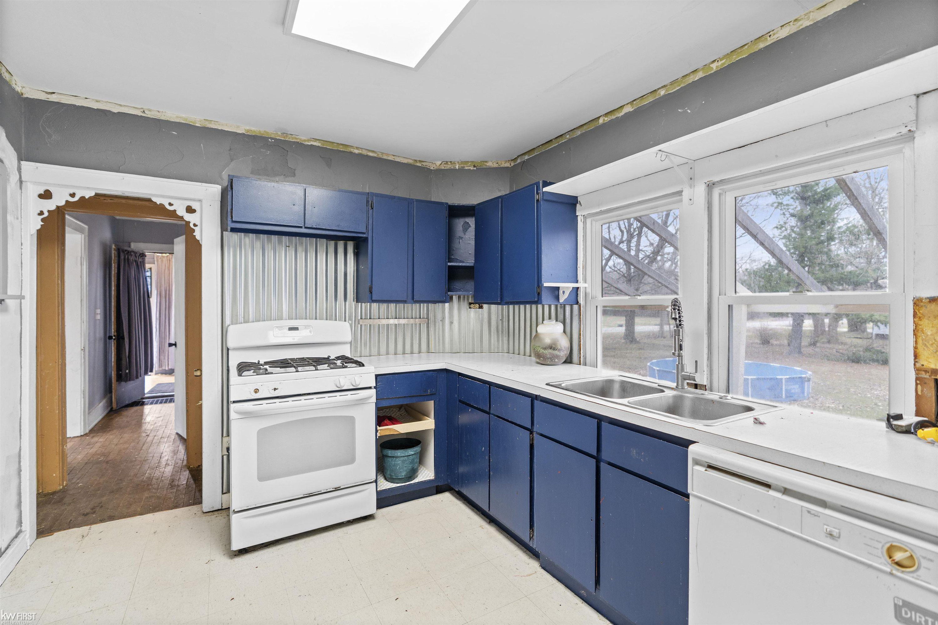7440 Neff Road, Mount Morris, MI 48458 — Photo 10