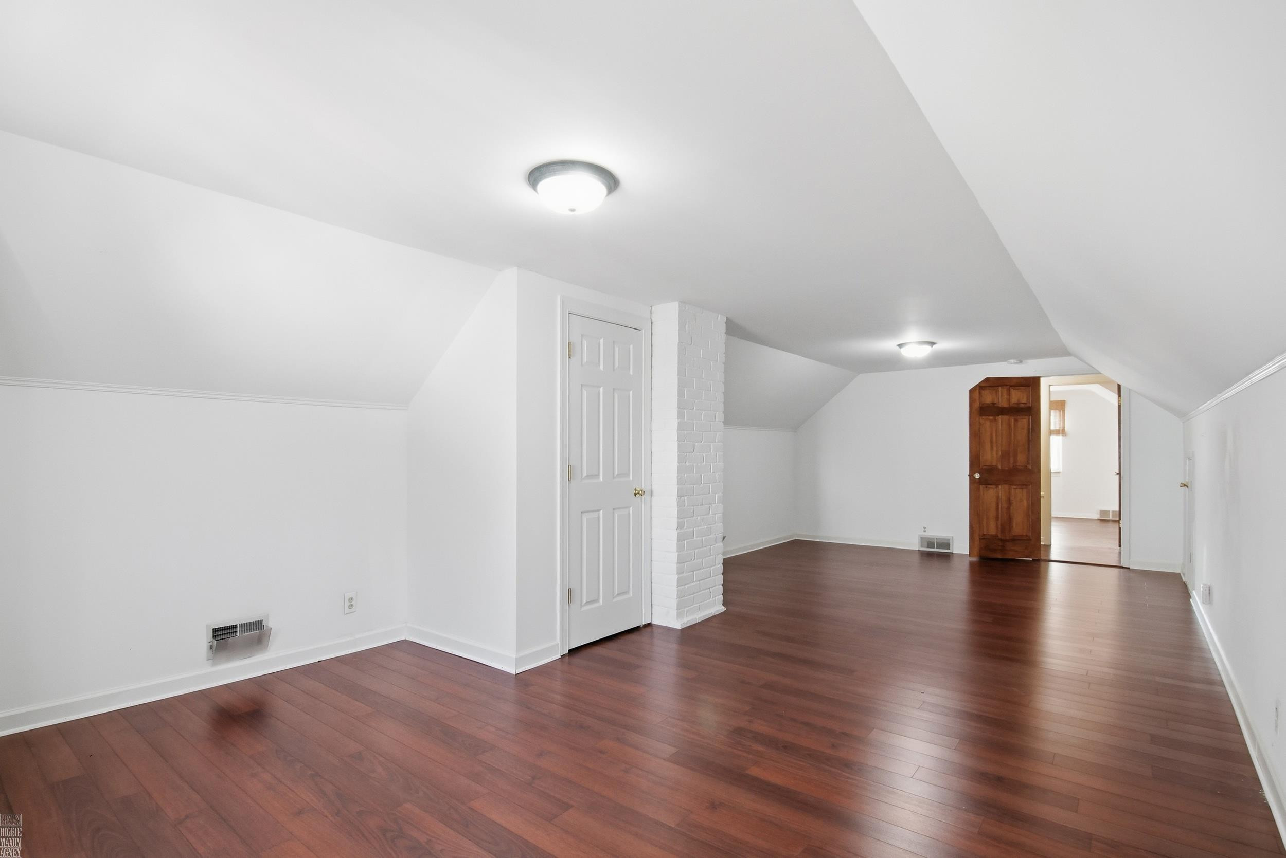 59 Hall Place, Grosse Pointe Farms, MI 48236 — Photo 14