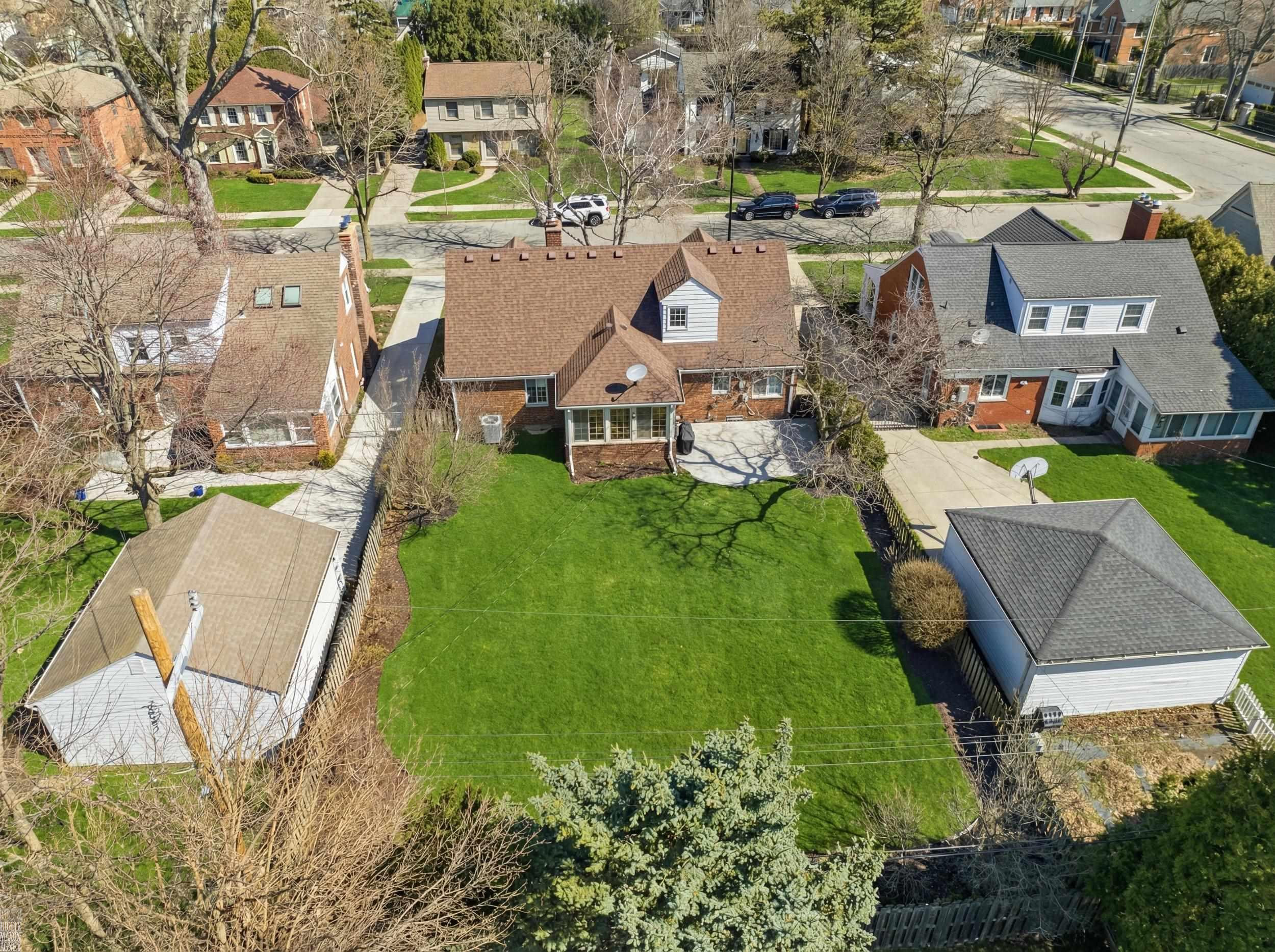 59 Hall Place, Grosse Pointe Farms, MI 48236 — Photo 26